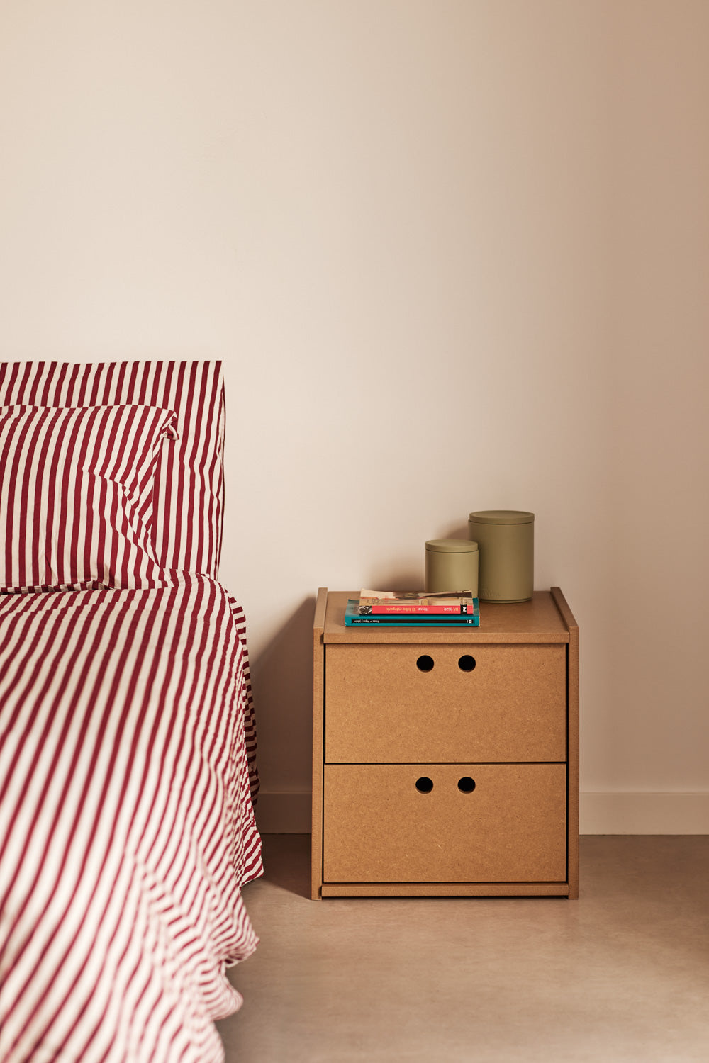 Wally / Κομοδίνο Teulat Design