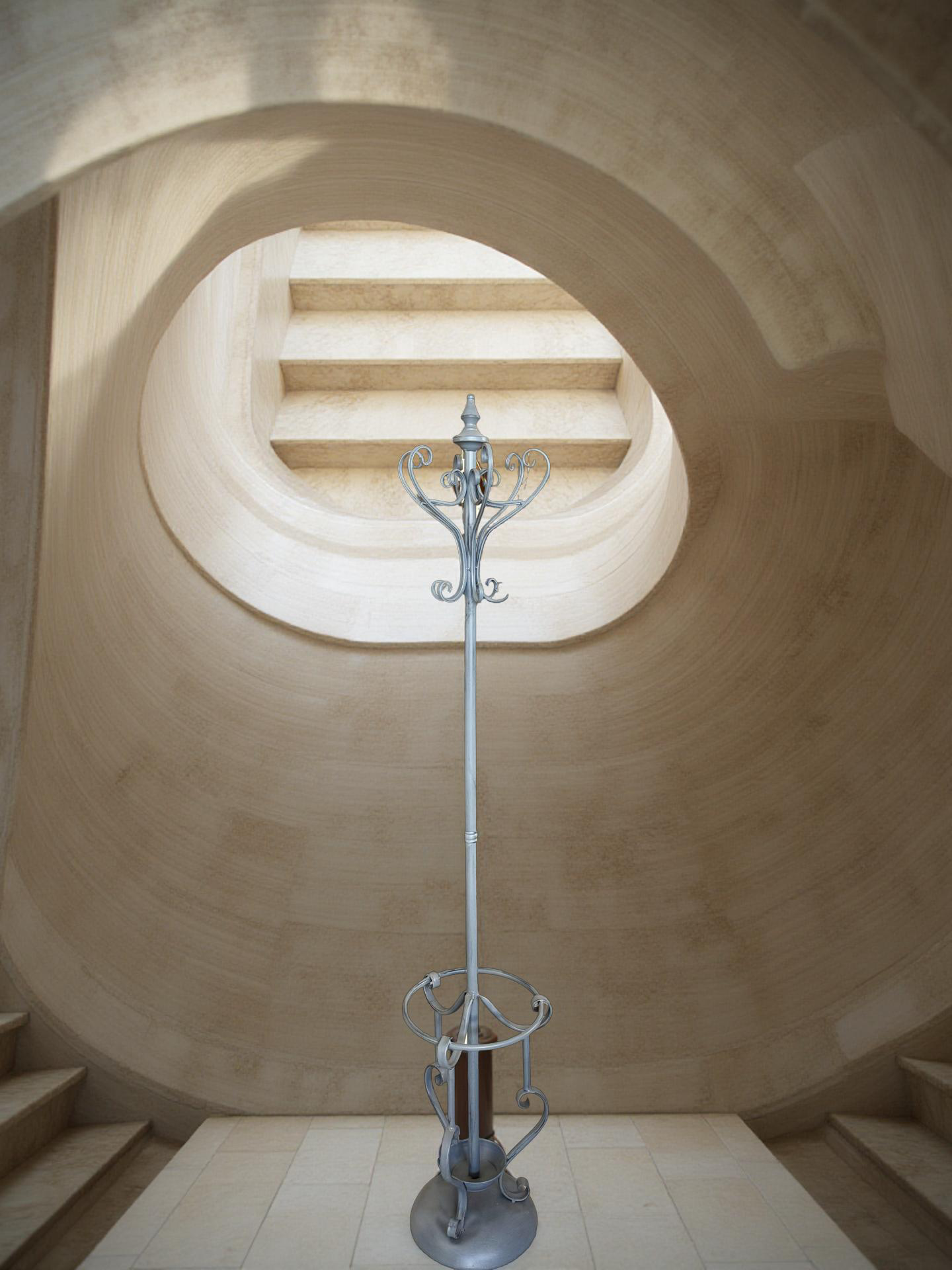 Deco Coat Stand / μεταλλικός καλόγηρος