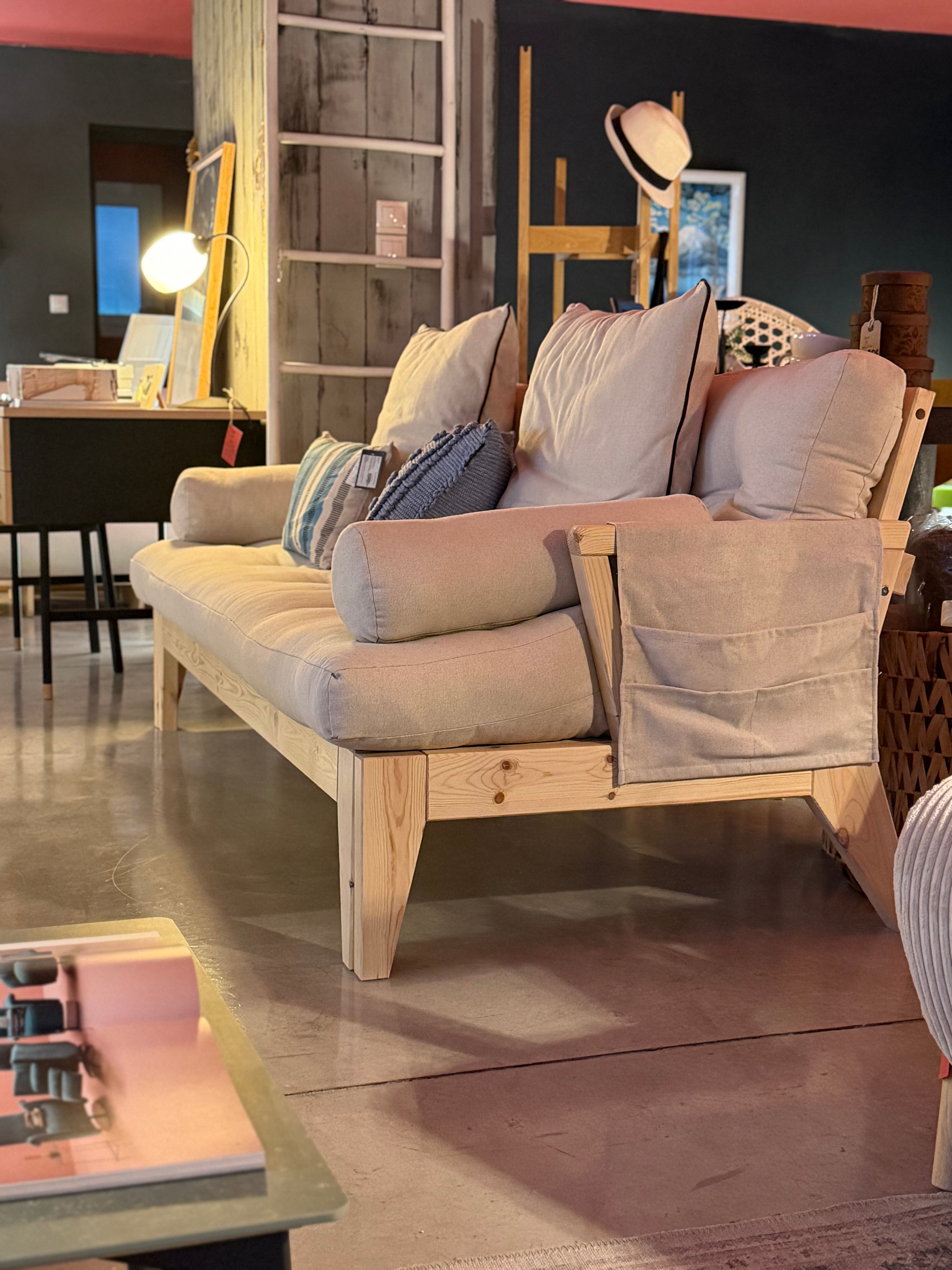 Akira sofa-bed / Καναπές κρεβάτι φουτόν
