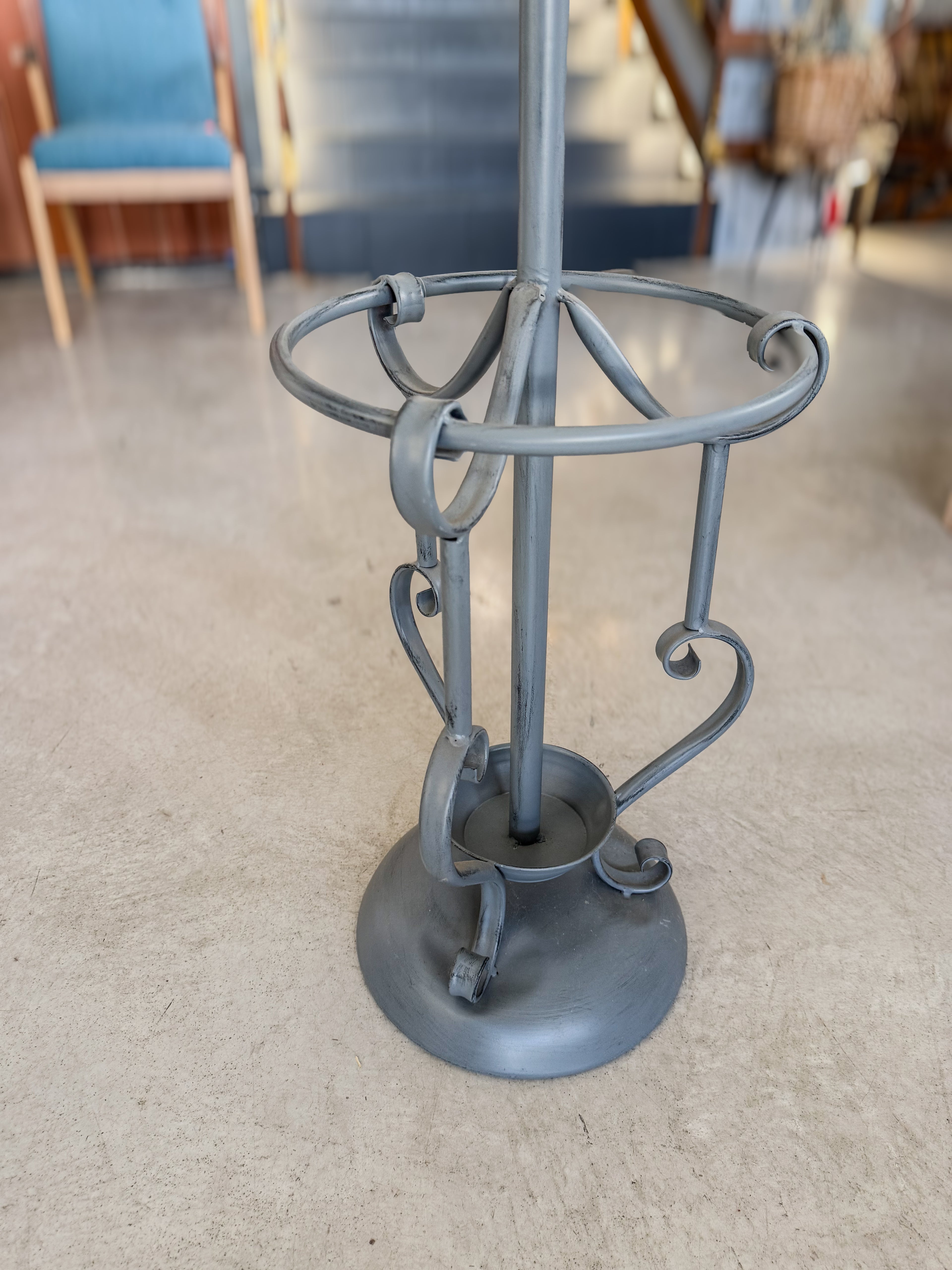 Deco Coat Stand / μεταλλικός καλόγηρος