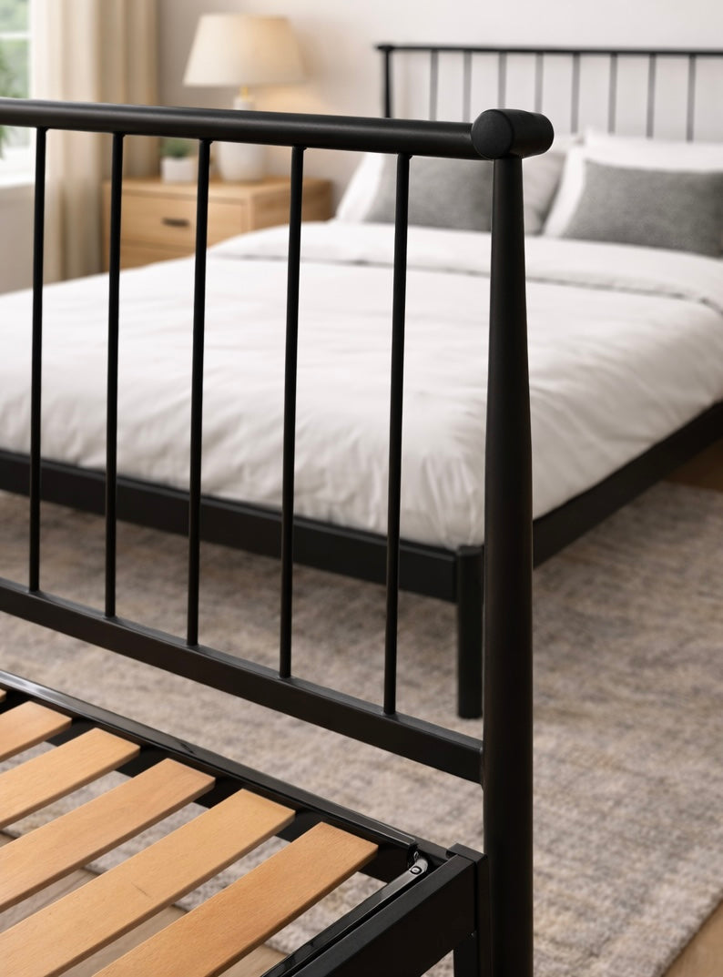 Irma / Metal bed 120