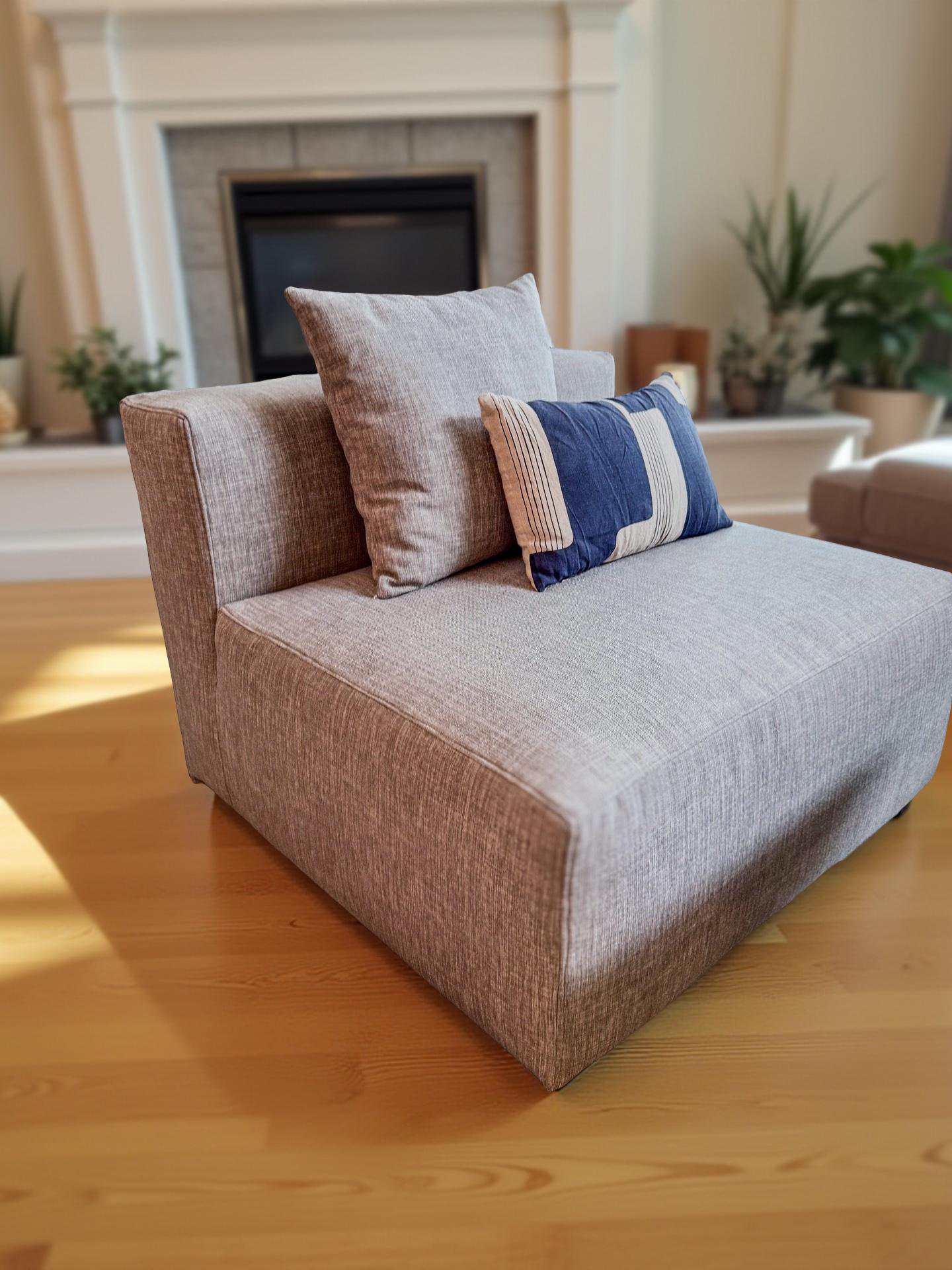 Sassy Chair / Πολυθρόνα