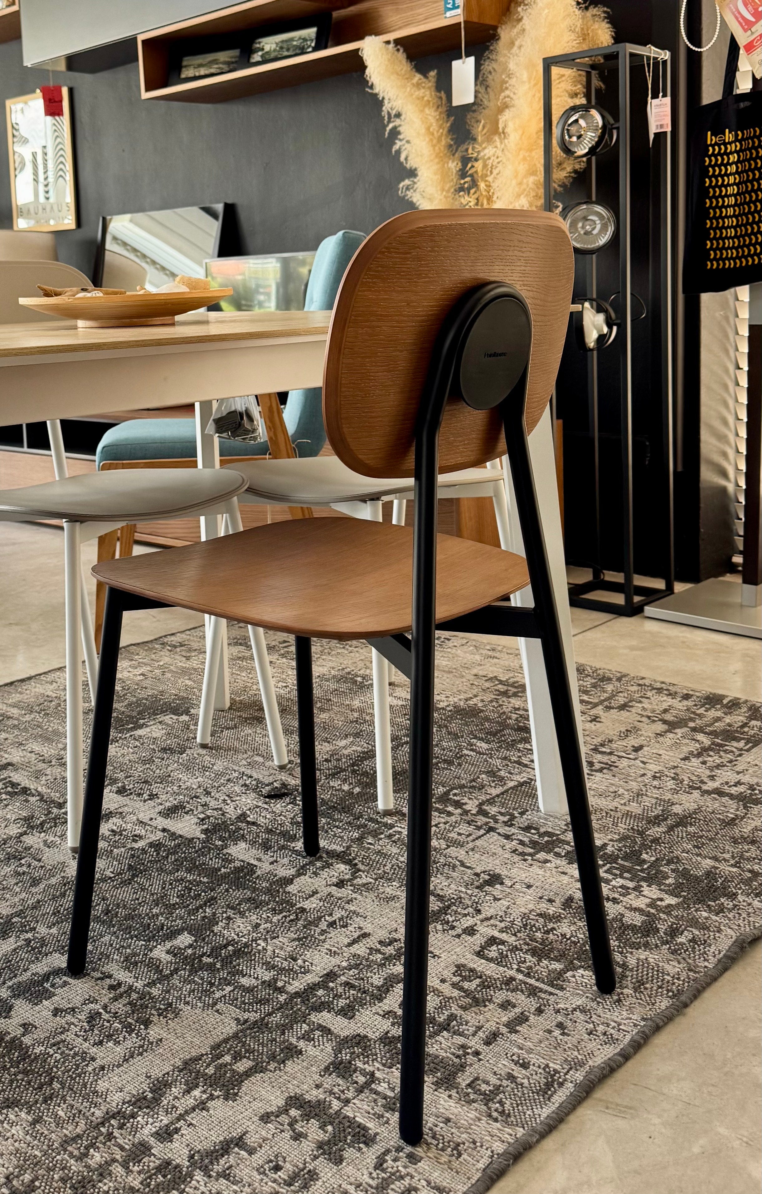 Ξύλινη καρέκλα Tata Young Pointhouse