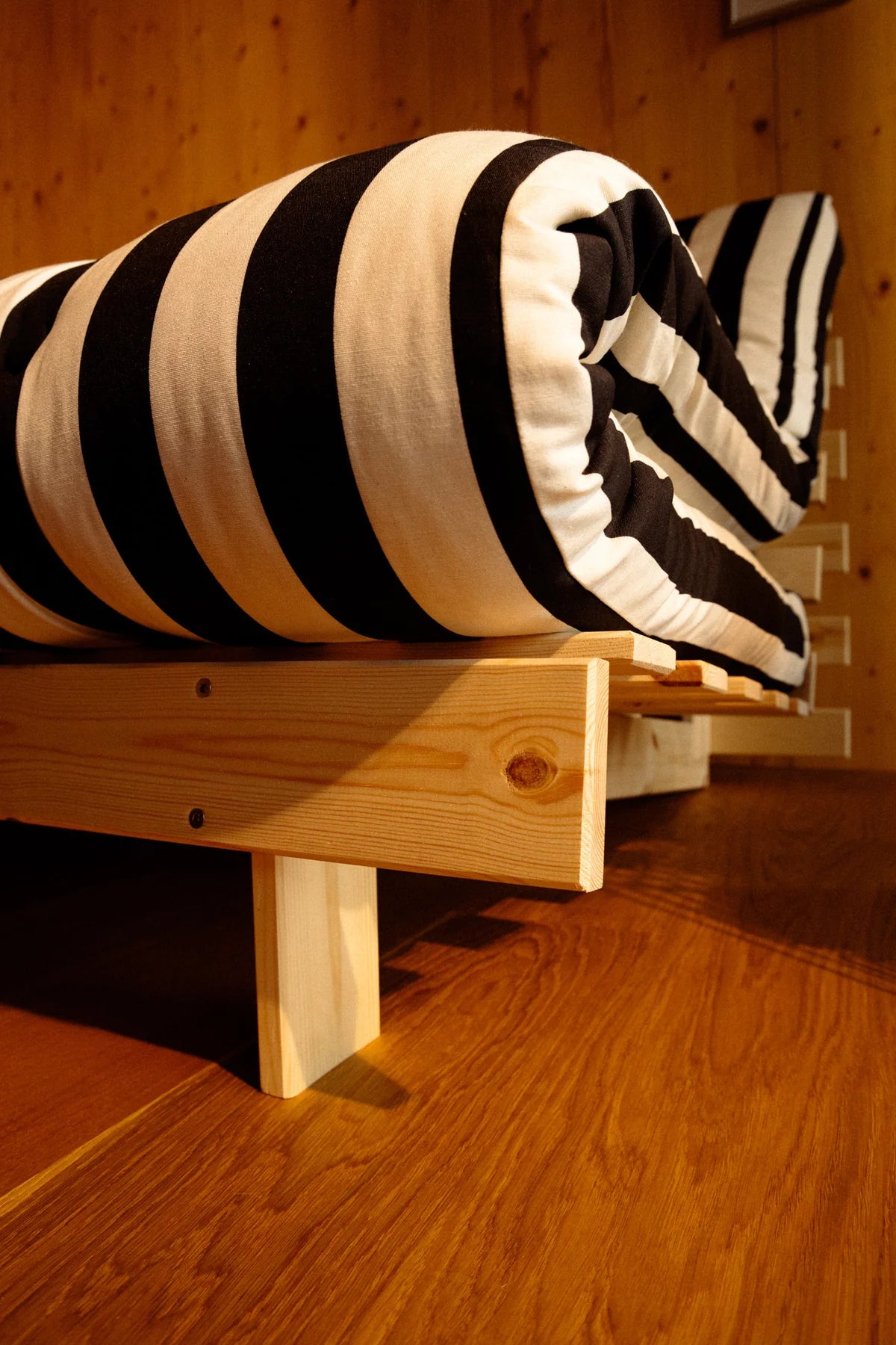Roots Striped karup / sofa-bed NEW FABRICS *SALE**