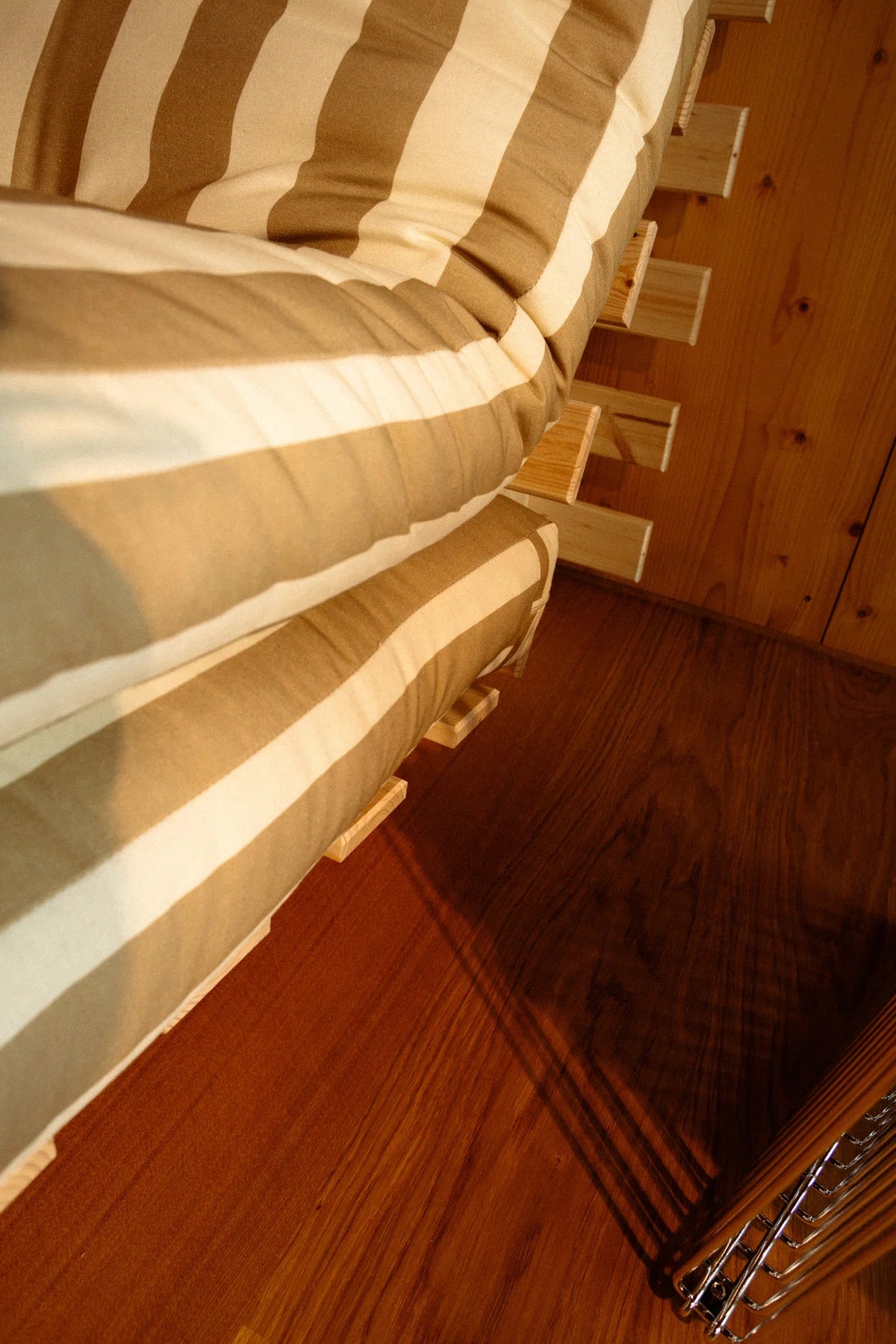 Roots Striped karup / sofa-bed NEW FABRICS *SALE**