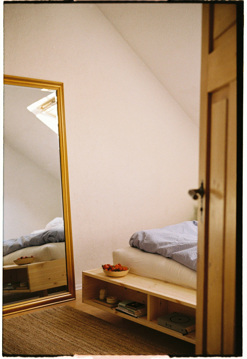 Merge Bed karup Design / Ξύλινο Κρεβάτι