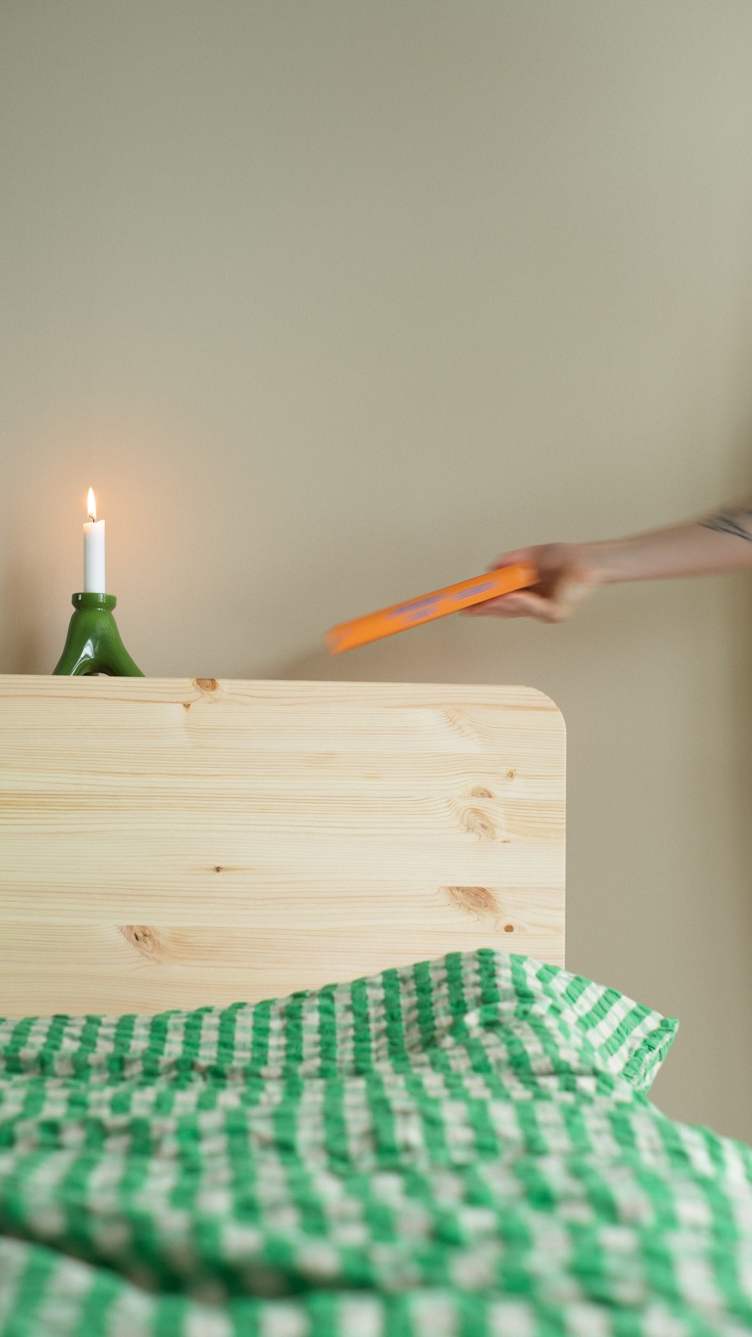 Retreat Bed / Διπλό κρεβάτι - sofa-bed-futon 