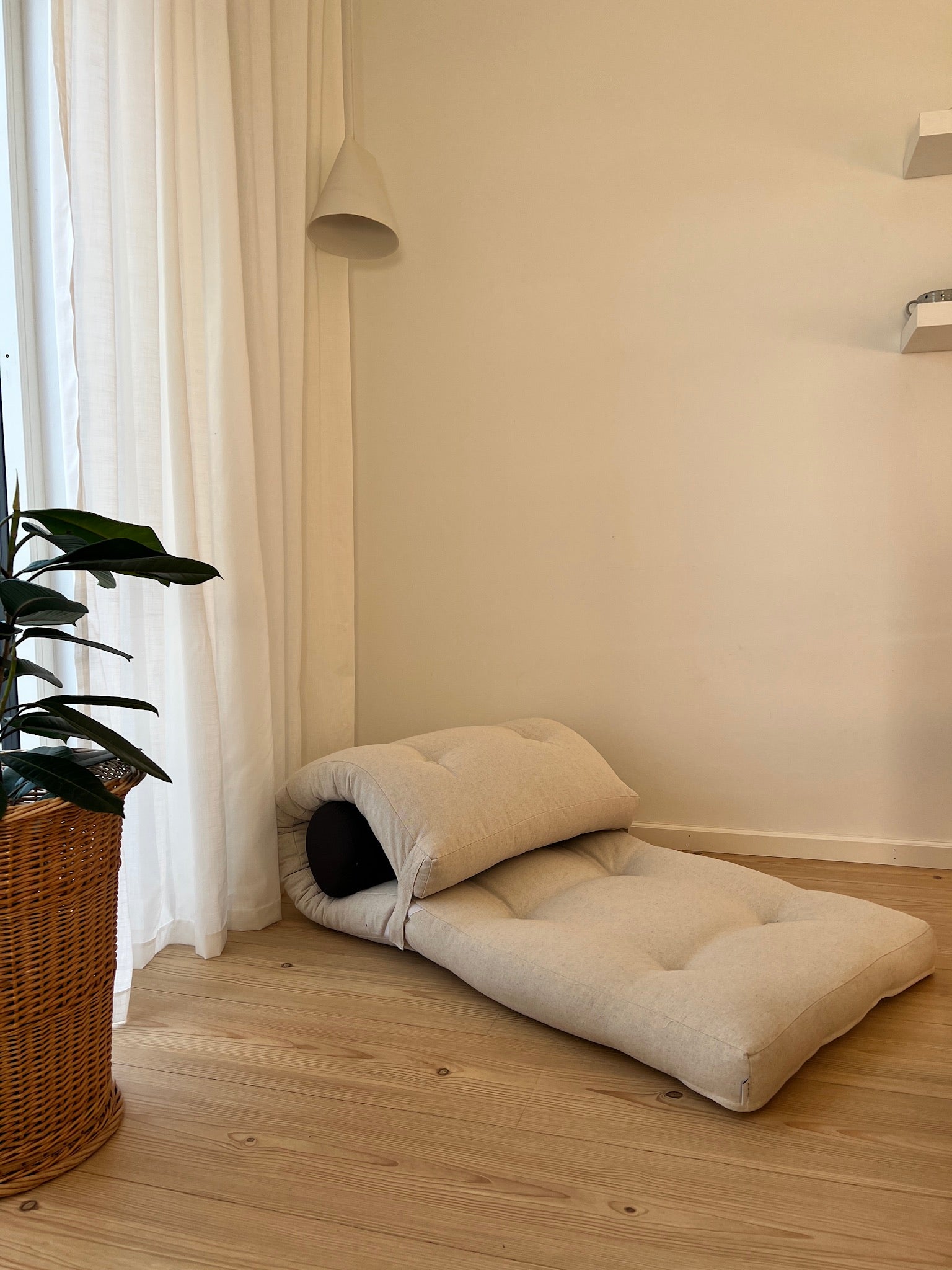 WRAP FUTON KARUP DESIGN ΠΟΛΥΘΡΟΝΑ ΦΟΥΤΟΝ