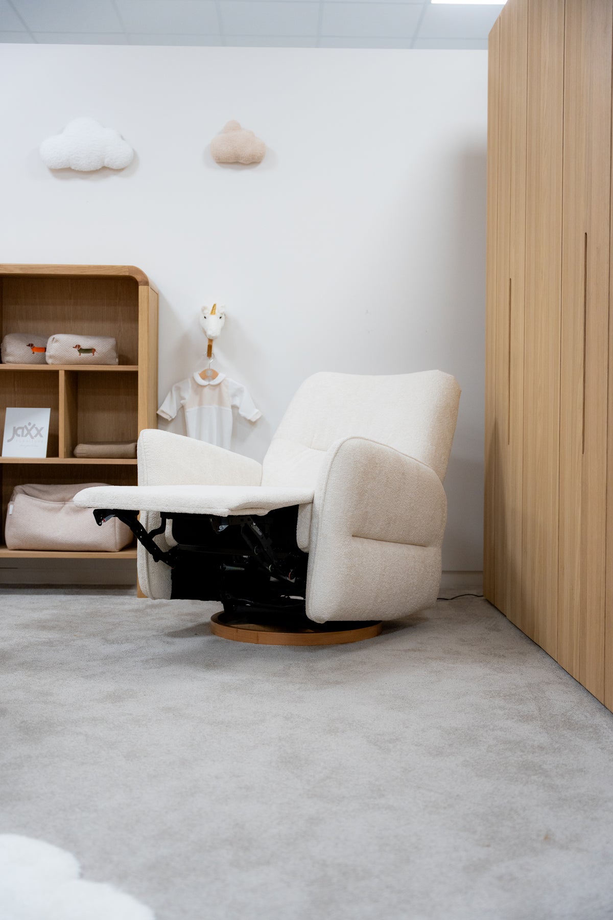 ROCKY electric recliner beige / Πολυθρόνα με ανάκλιση