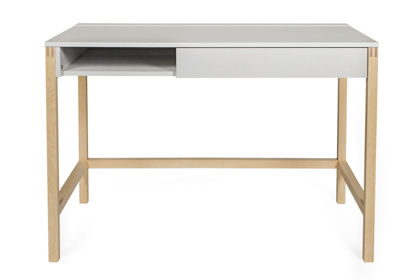 ΓΡΑΦΕΙΟ ΜΕ ΣΥΡΤΑΡΙ ΚΑΙ ΘΗΚΕΣ