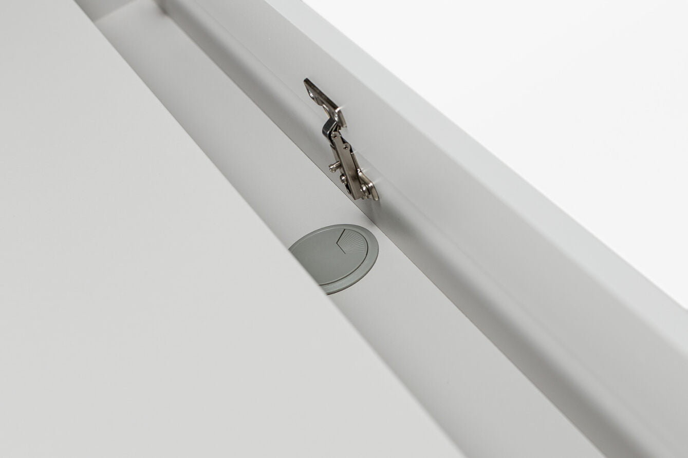 ΓΡΑΦΕΙΟ ΜΕ ΣΥΡΤΑΡΙ ΚΑΙ ΘΗΚΕΣ