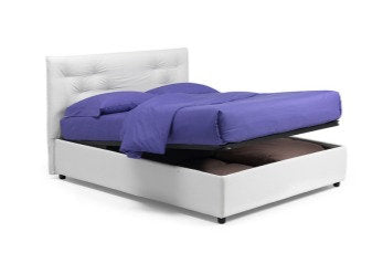 Ντυμένο κρεβάτι