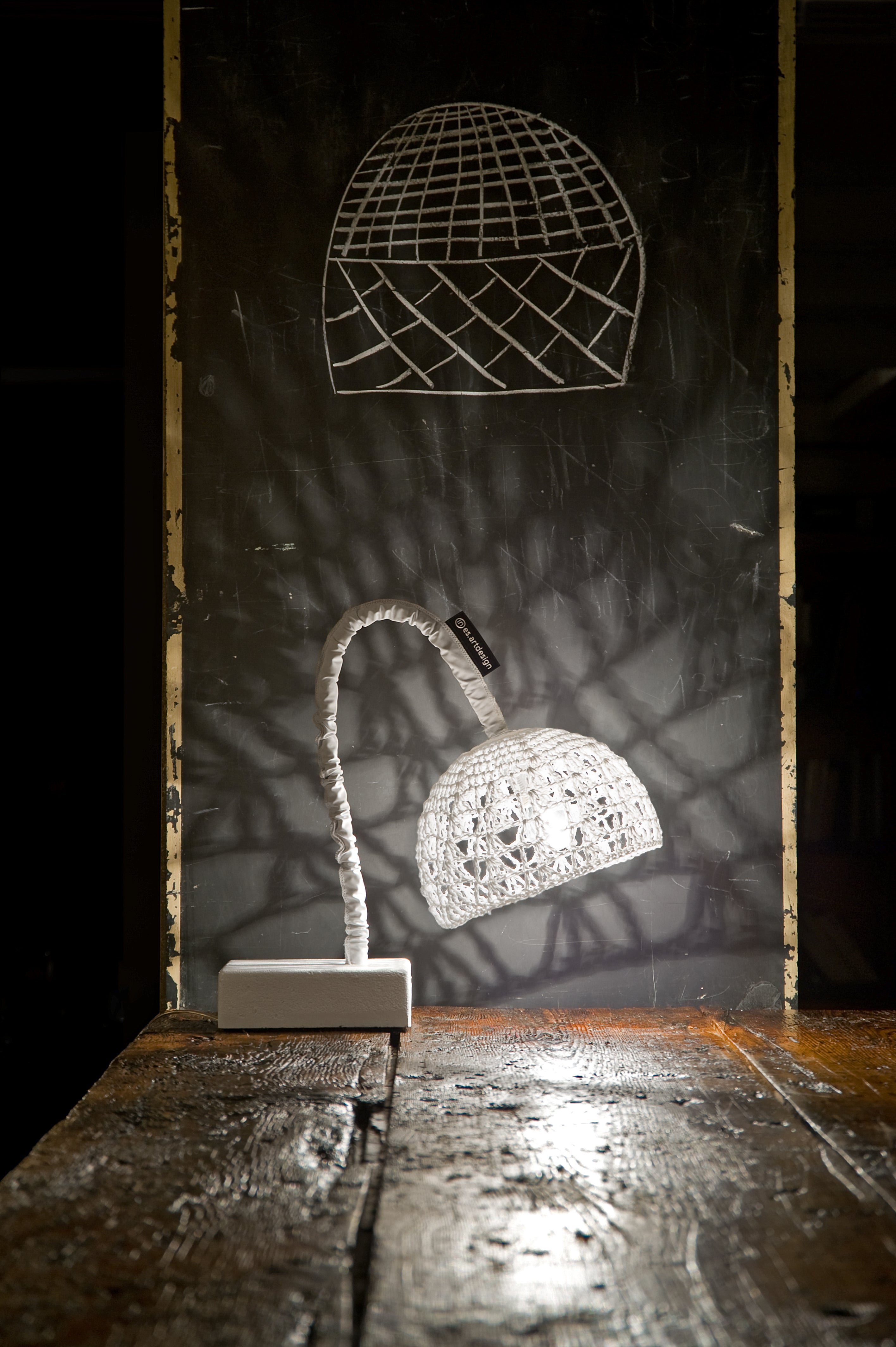 Trama T2 / Επιτραπέζιο Φωτιστικό