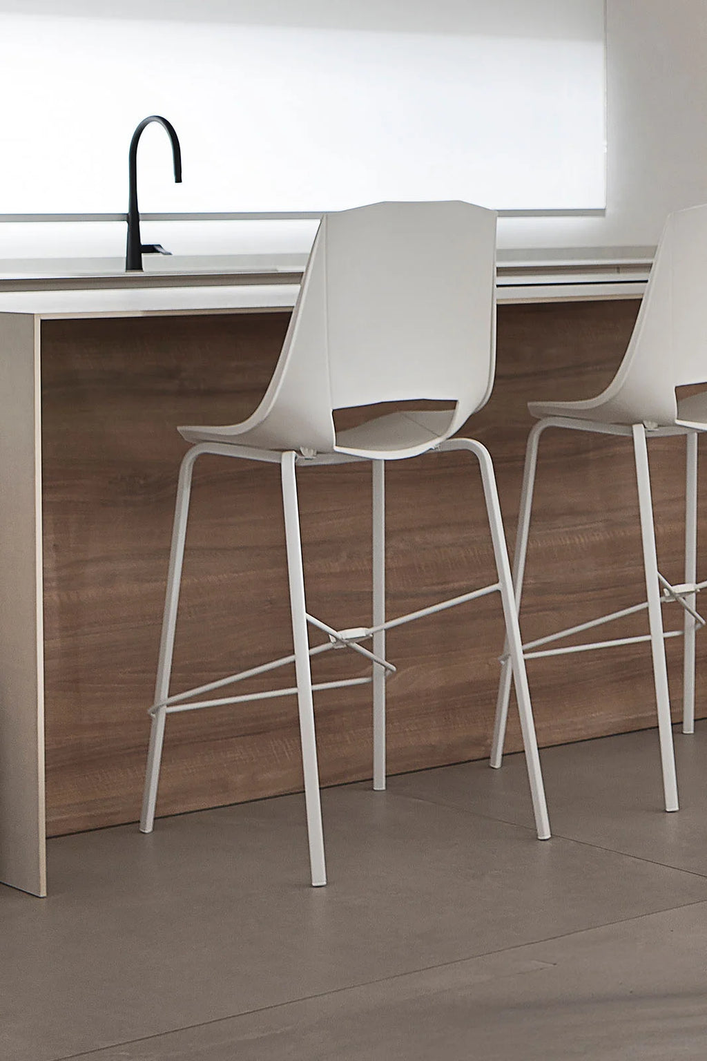 EVA 6 STOOL (2τμχ) / Σκαμπό νησίδας Pointhouse