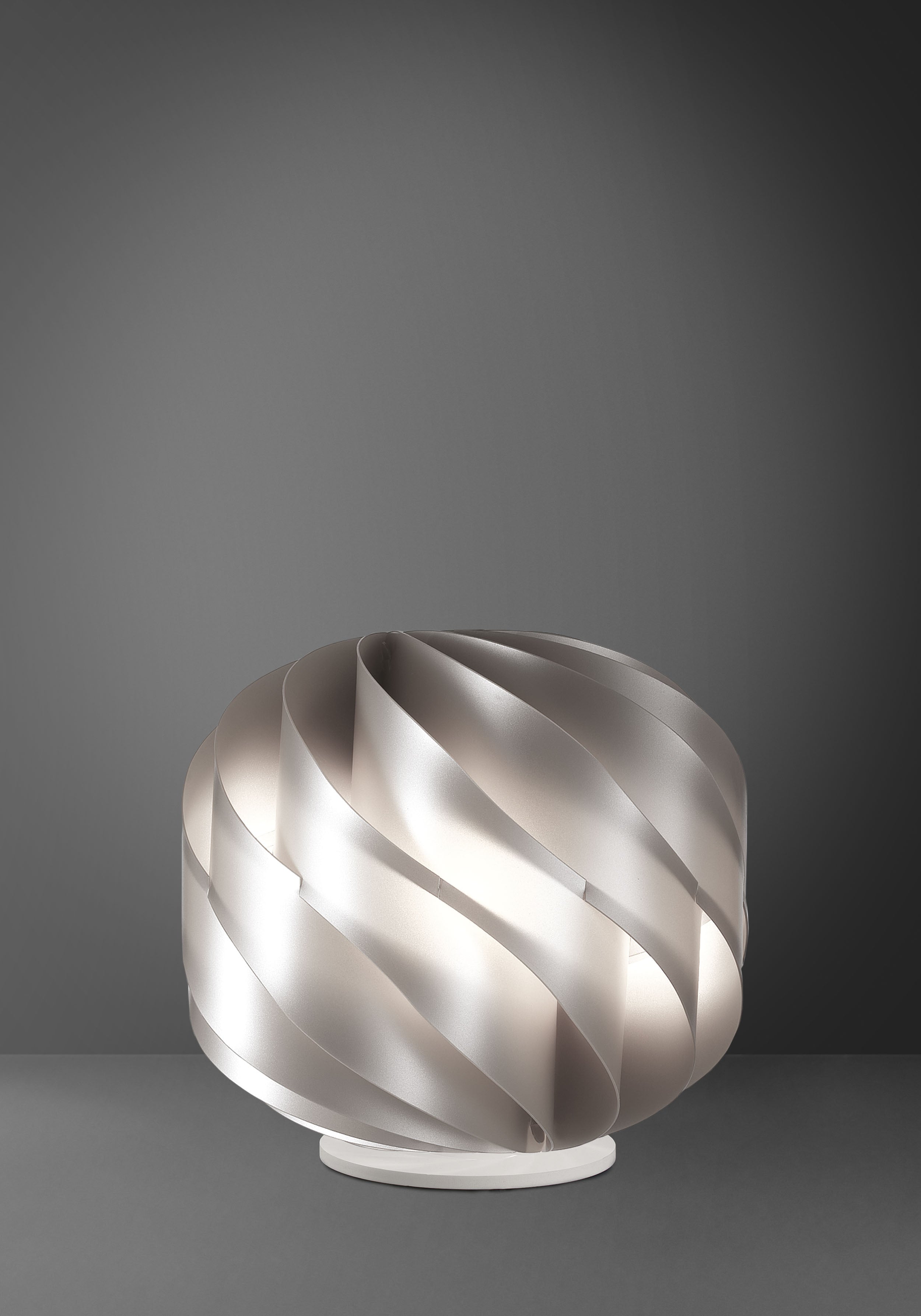 Globe / Φωτιστικό Δαπέδου