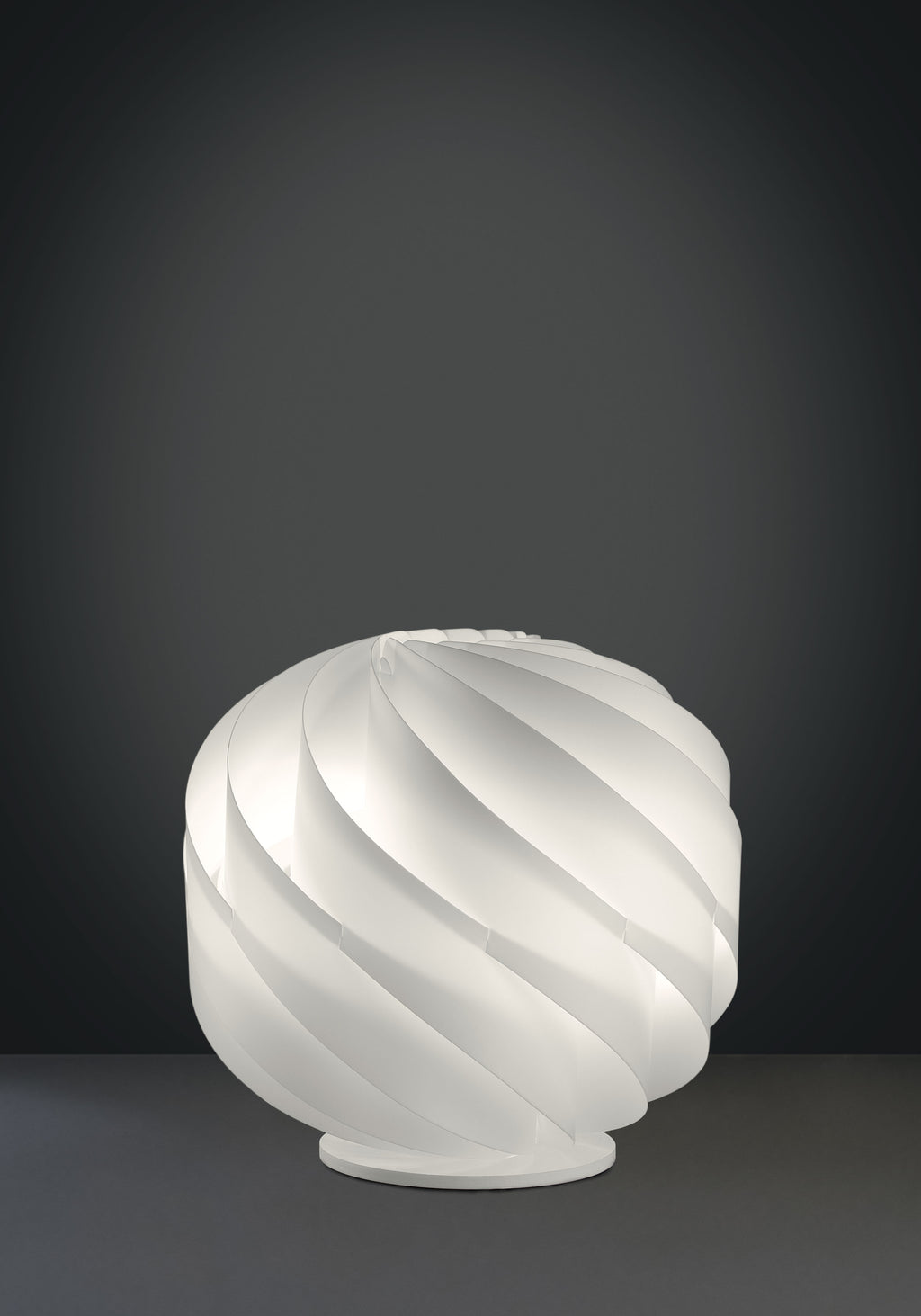 Globe / Φωτιστικό Δαπέδου