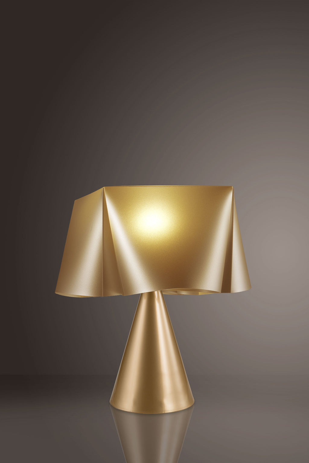 Επιτραπέζιο φωτιστικό