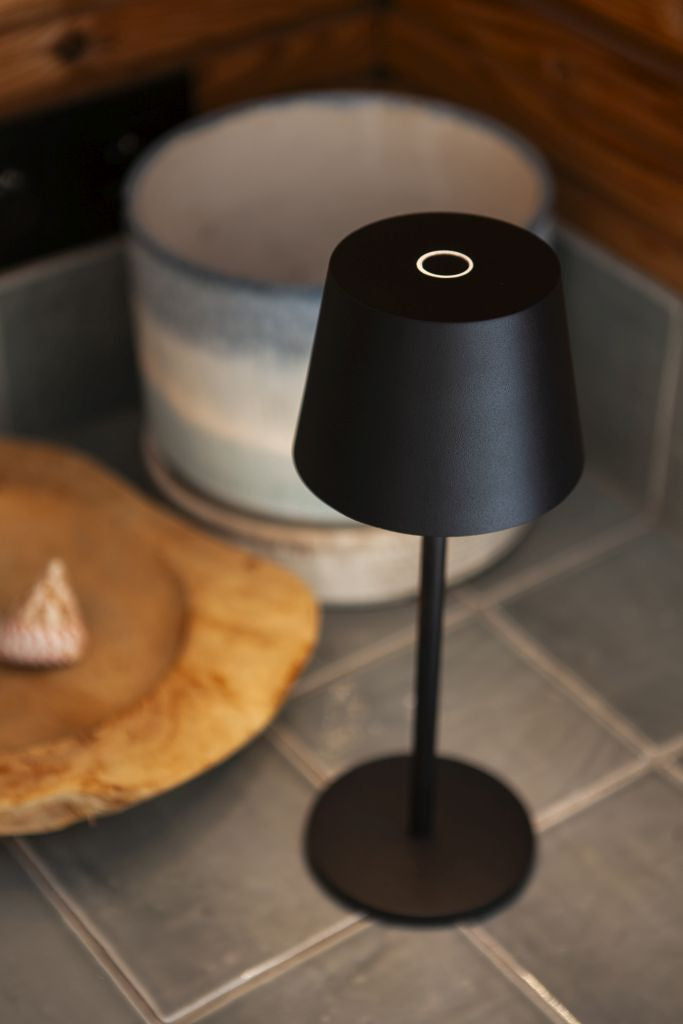 Led Roble / Επαναφορτιζόμενο φωτιστικό