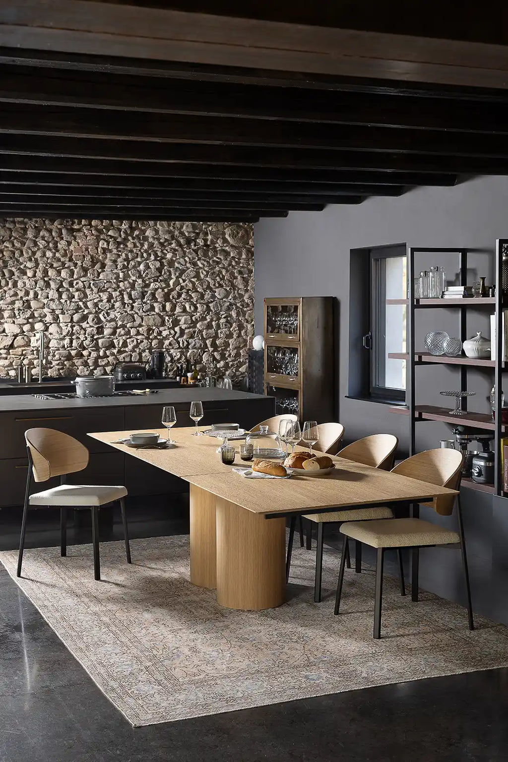 KOI Pointhouse / Επεκτεινόμενο Τραπέζι