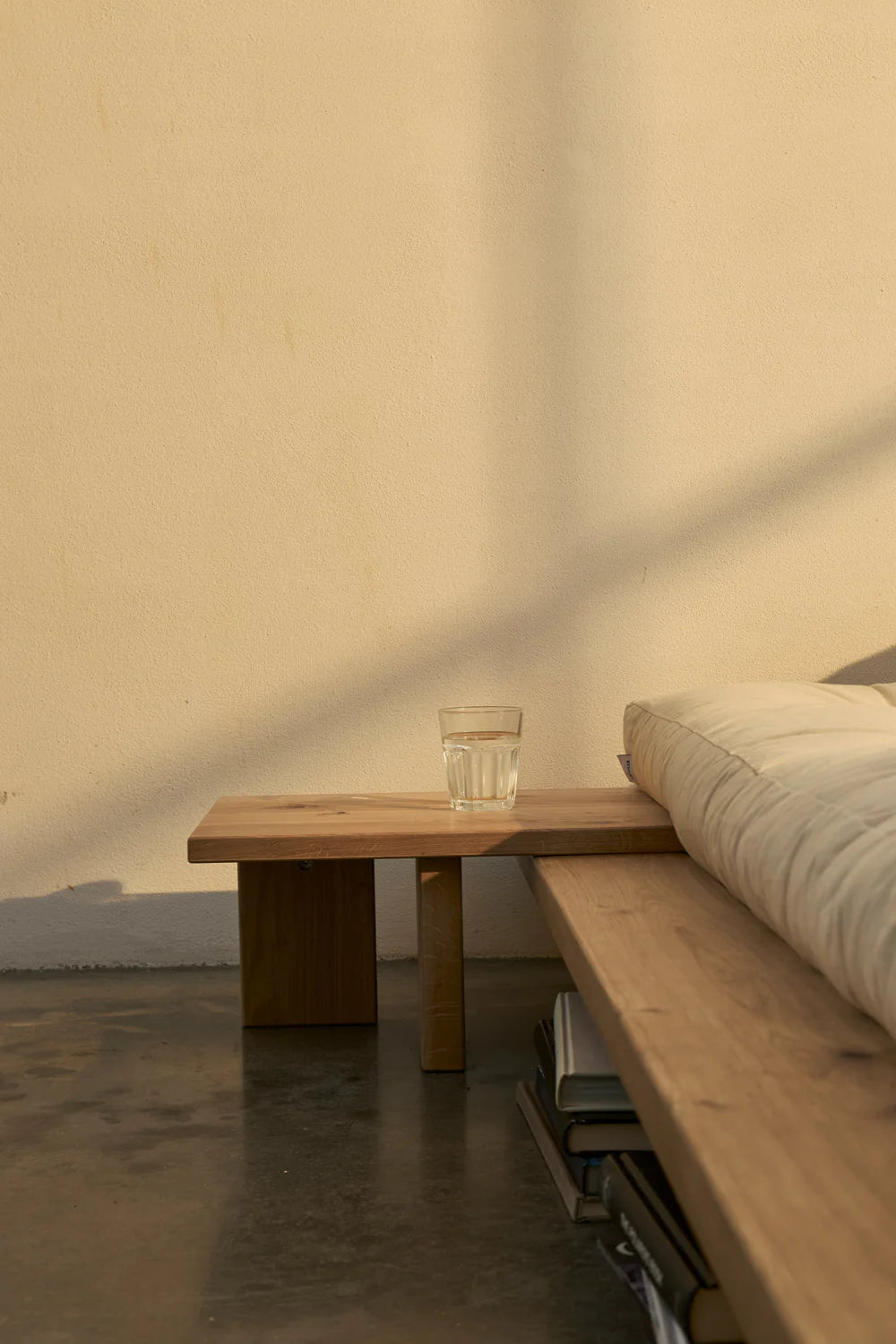 Japan Bed Side Table Oak / Κομοδίνο Δρυς