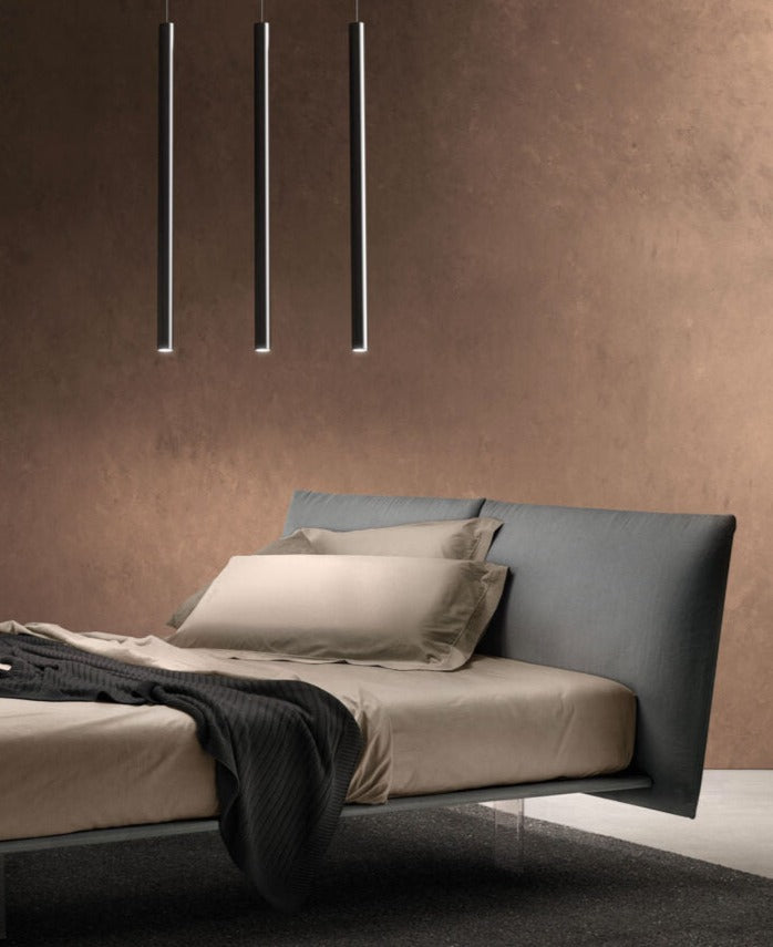 Curious / Ντυμένο Κρεβάτι