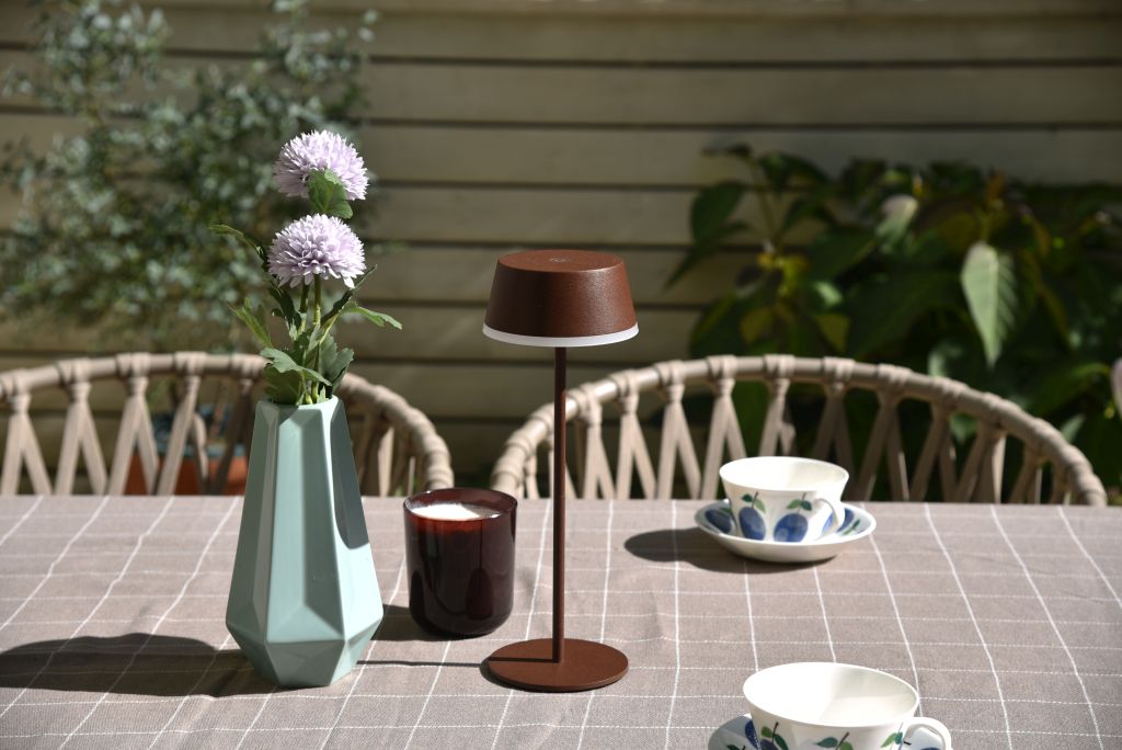 Lora Outdoor Led / Φωτιστικό εξωτερικού χώρου