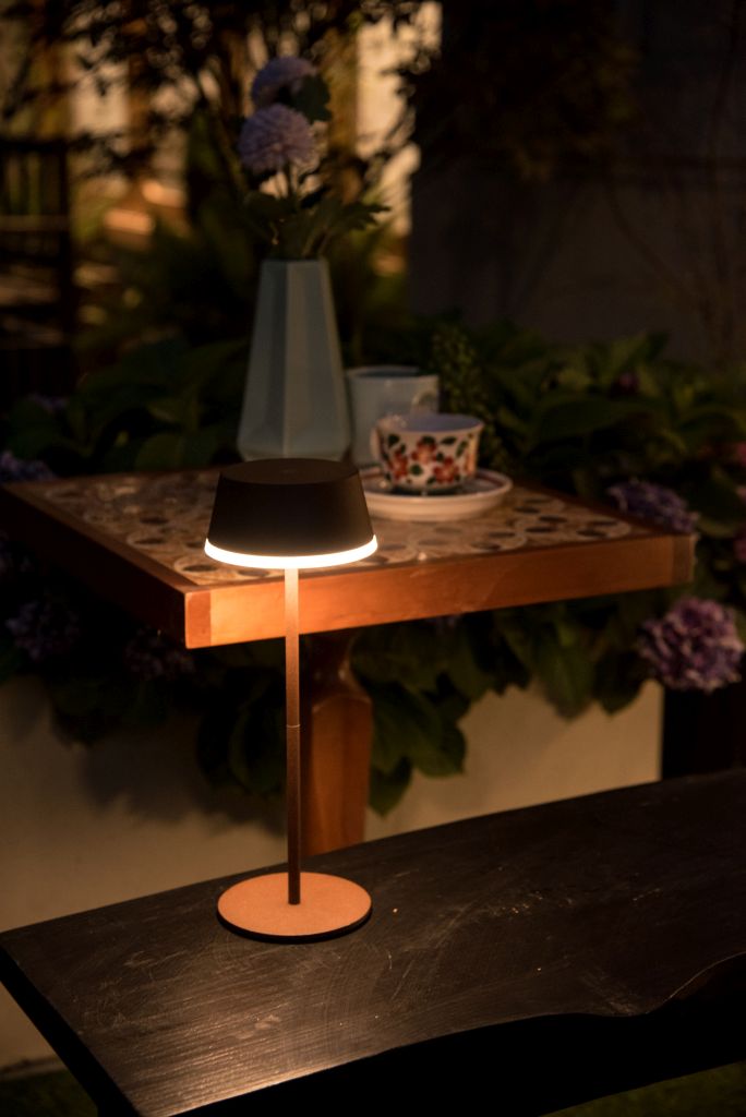 Lora Outdoor Led / Φωτιστικό εξωτερικού χώρου