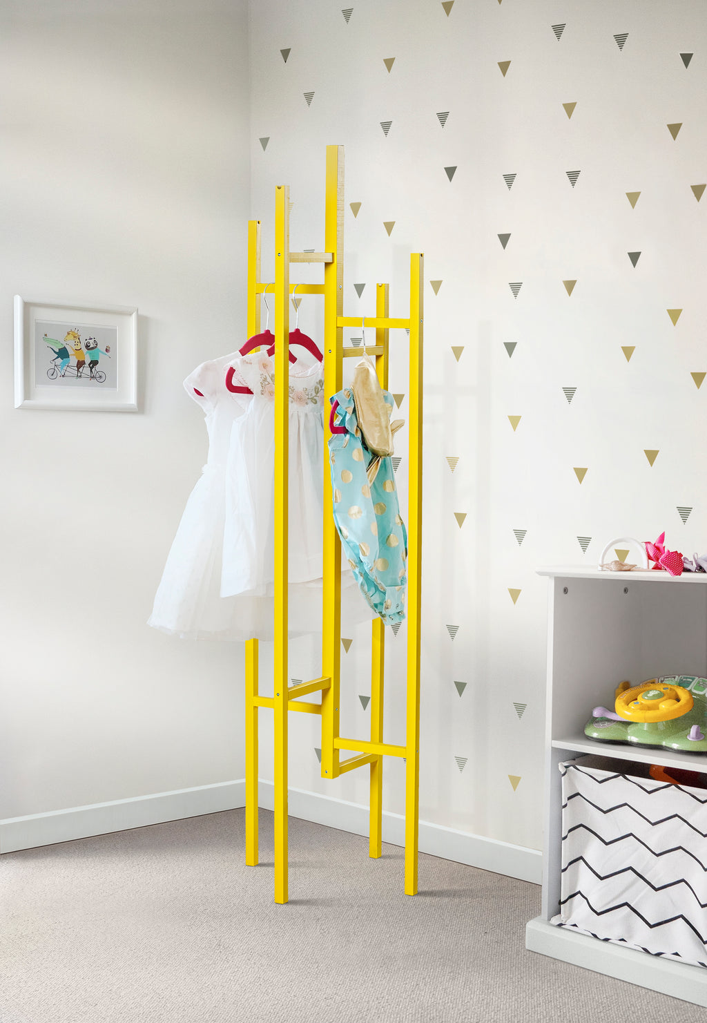 Naomi Coat Stand / Ξύλινος καλόγηρος ρούχων