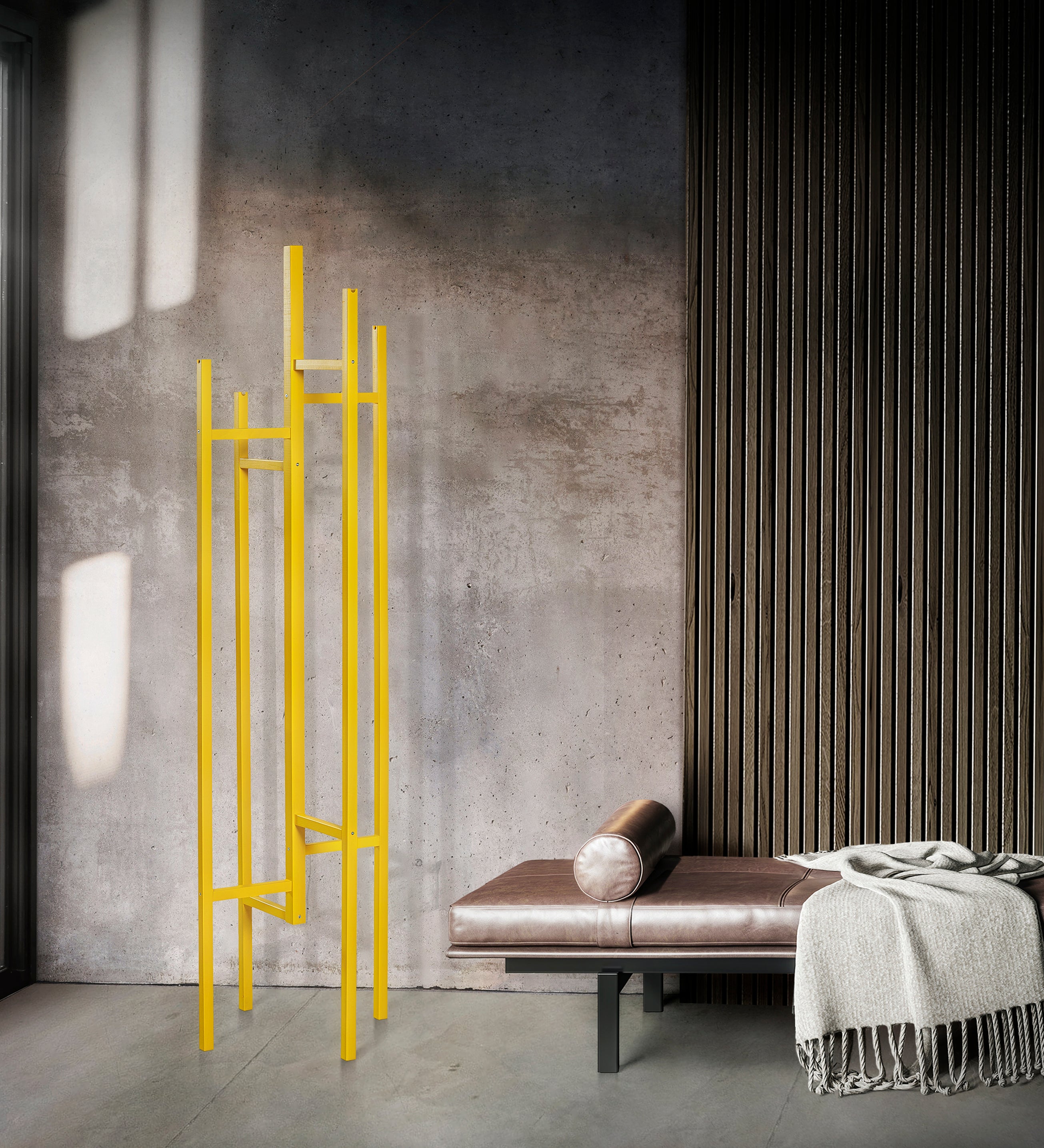 Naomi Coat Stand / Ξύλινος καλόγηρος ρούχων