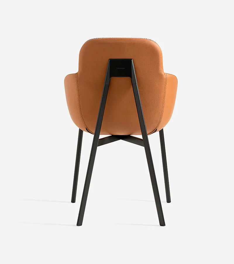 TATA Πολυθρόνα Pointhouse