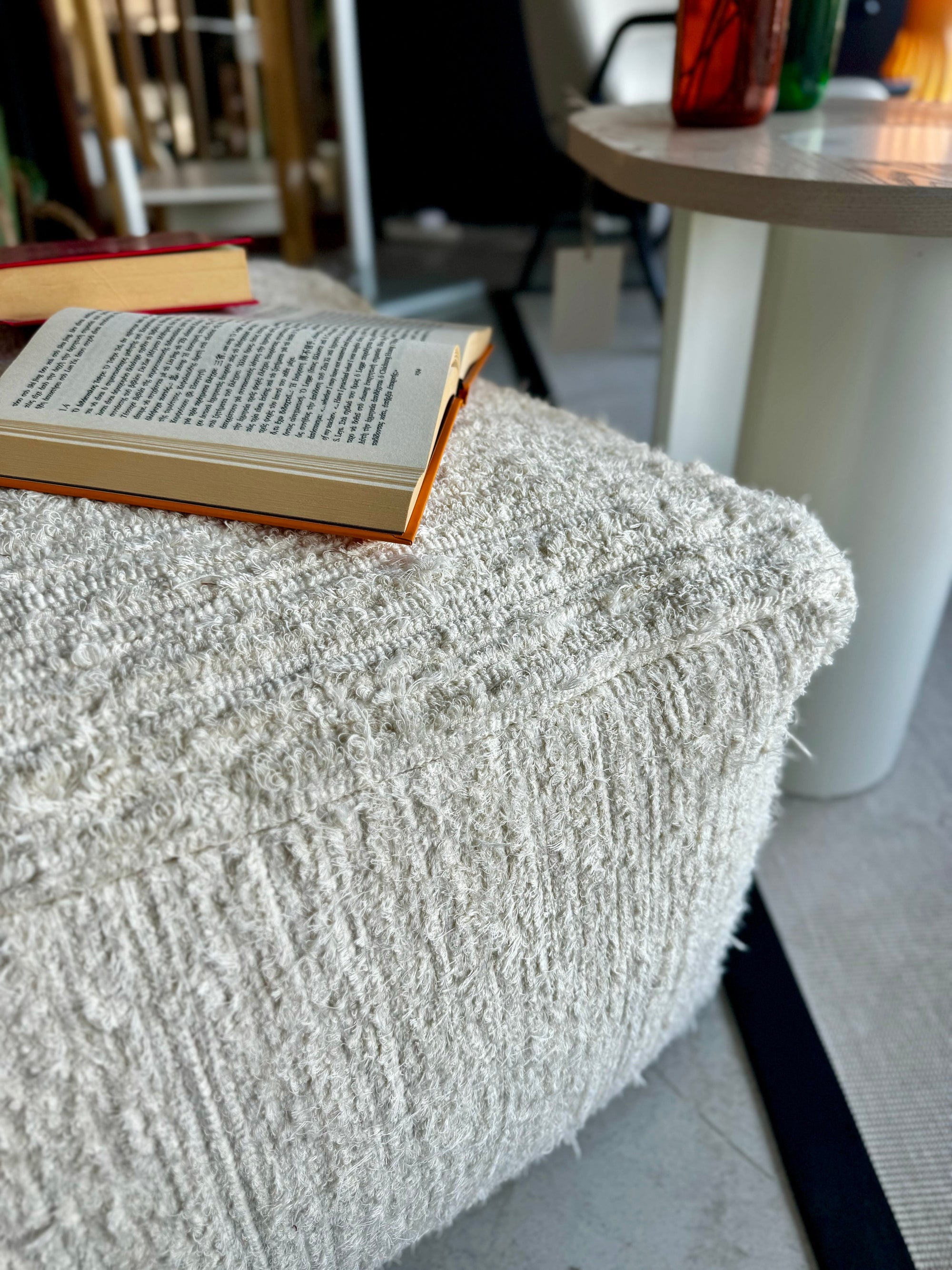 pouffe πουφ υφασμάτινο