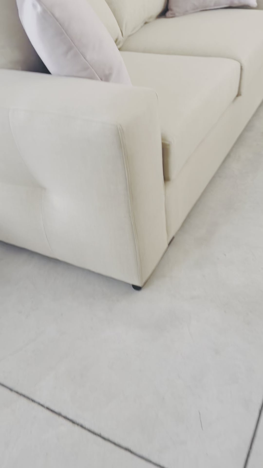 Milano Sofa / Καναπές