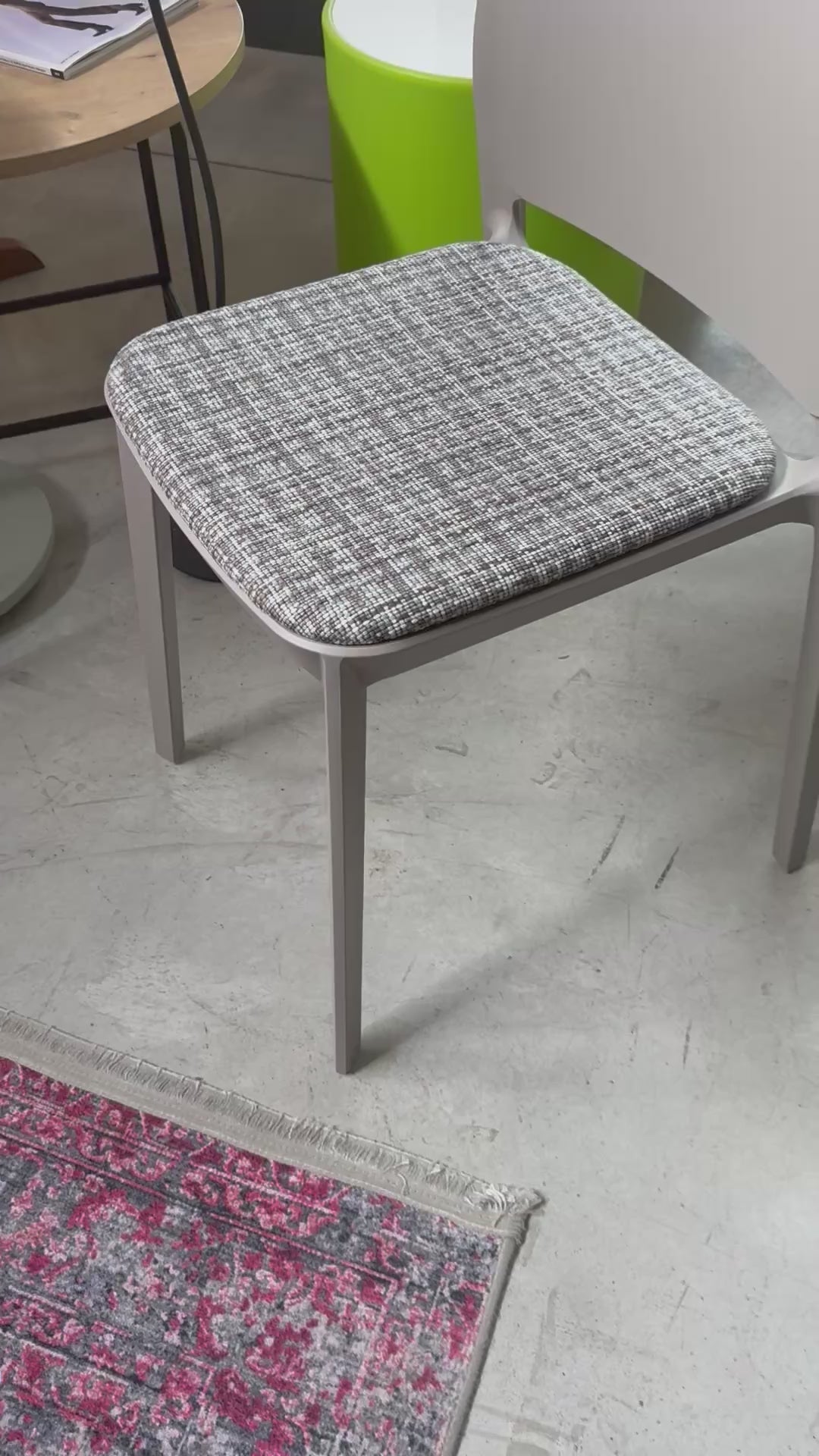 T!PA UPHOLSTERED Pointhouse Chair 4pcs