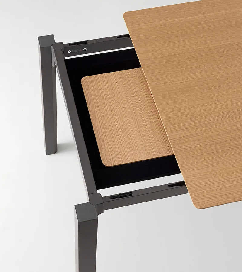 QUADRO Pointhouse / Επεκτεινόμενο Τραπέζι