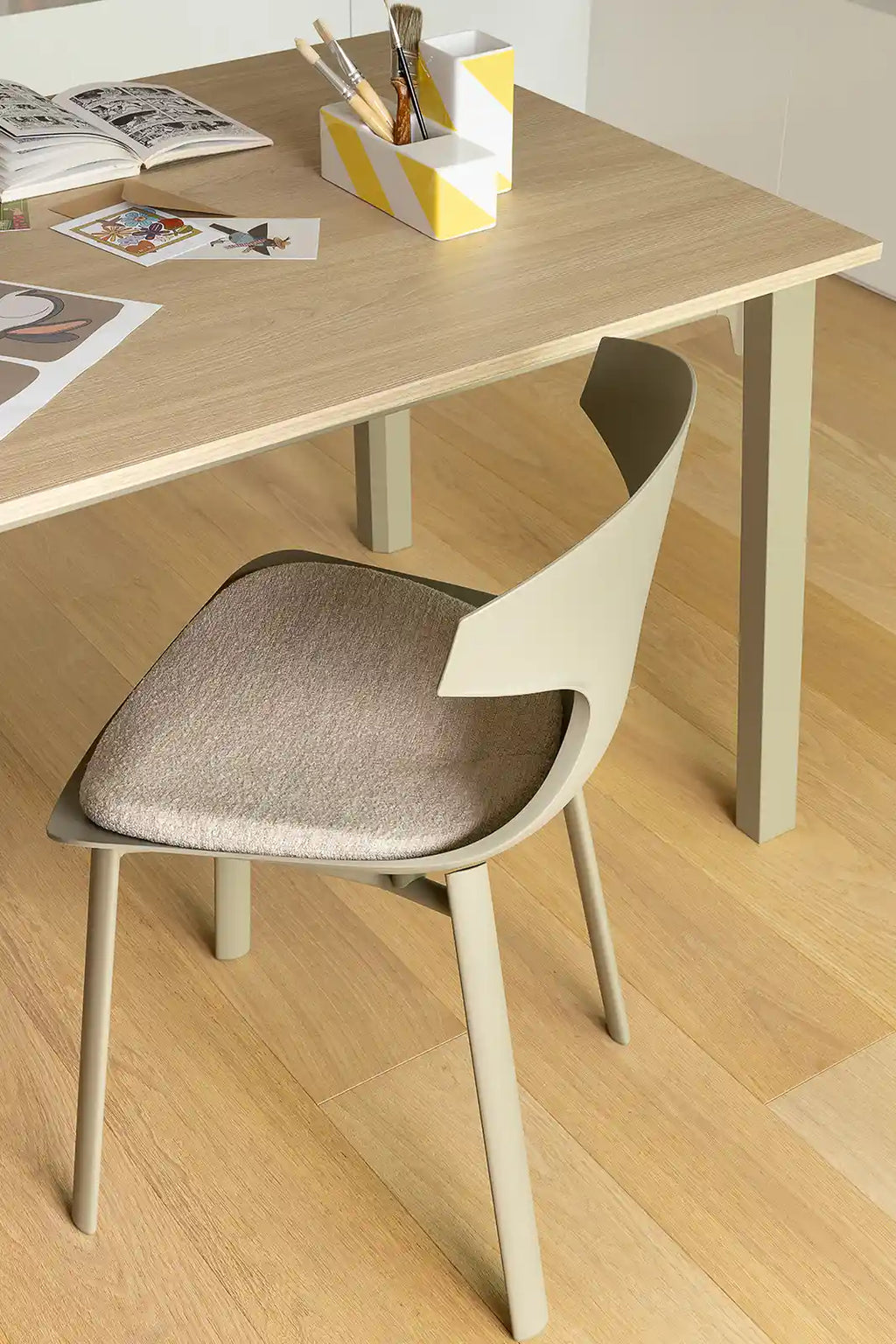 QUADRO Pointhouse / Επεκτεινόμενο Τραπέζι