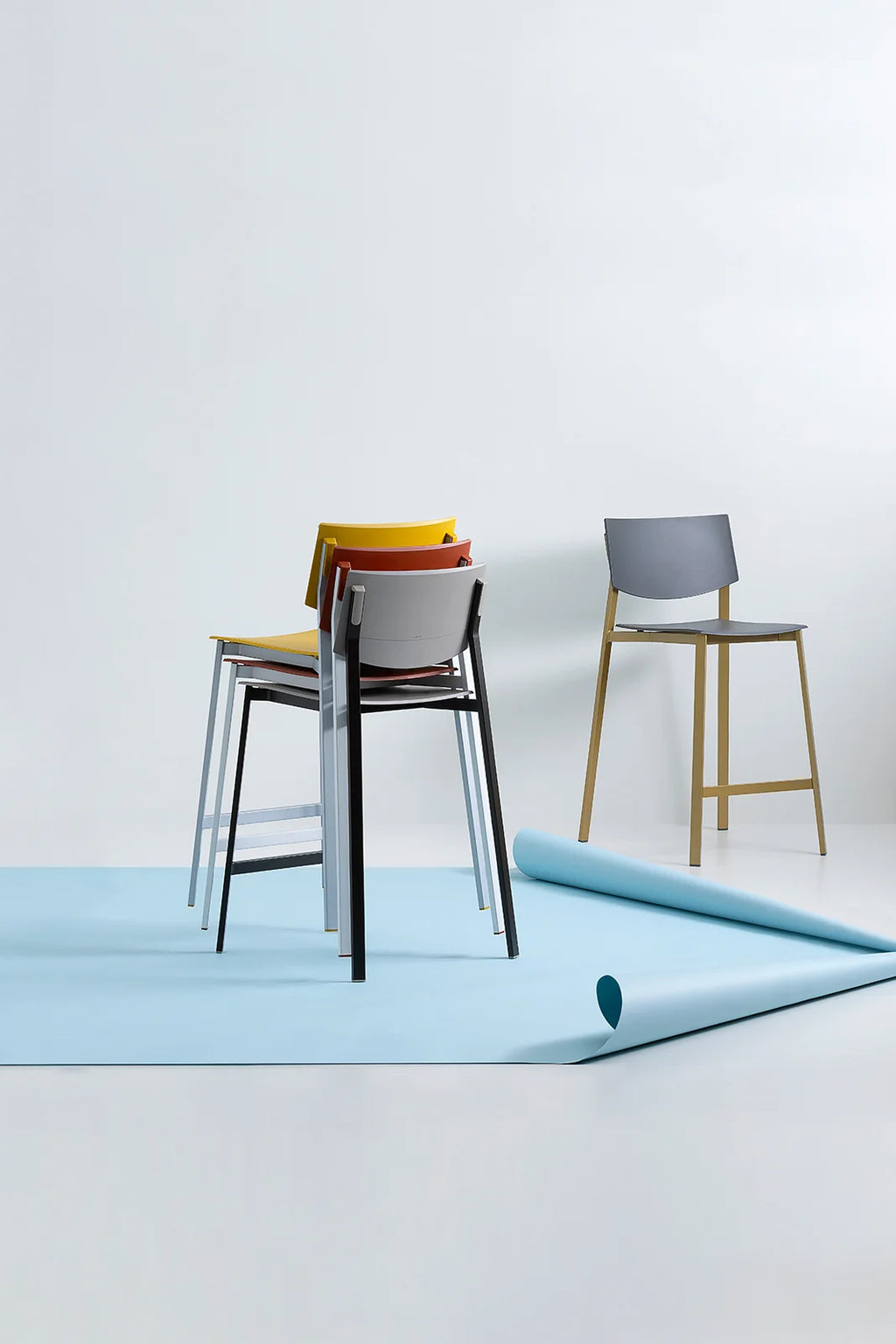 BEBA YOUNG / Σκαμπό νησίδας Pointhouse