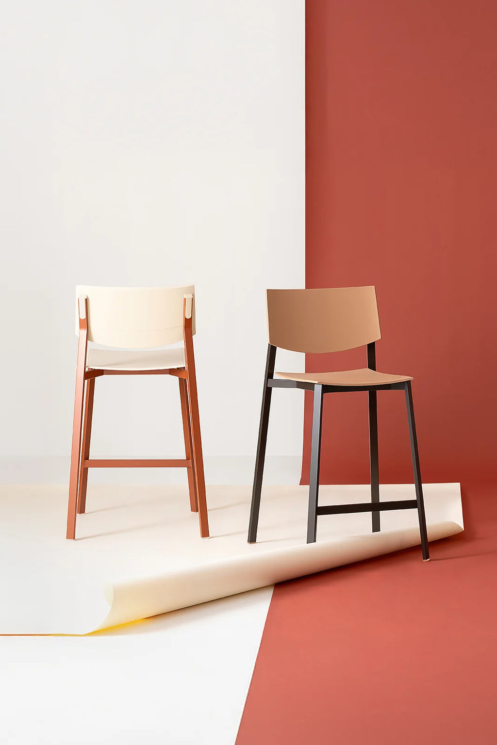 BEBA YOUNG / Σκαμπό νησίδας Pointhouse