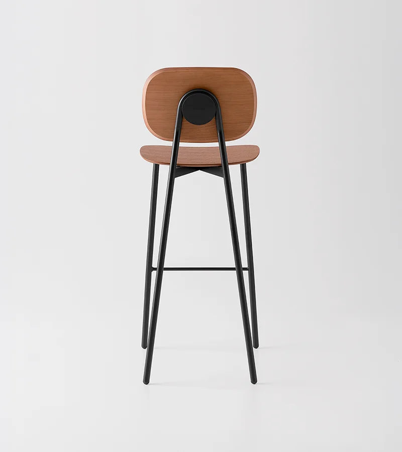 TATA YOUNG VENEERED Σκαμπό ξύλο-μέταλλο Pointhouse