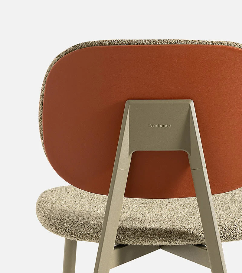 TATA UPHOLSTERED/PP / Σκαμπό Νησίδας Pointhouse