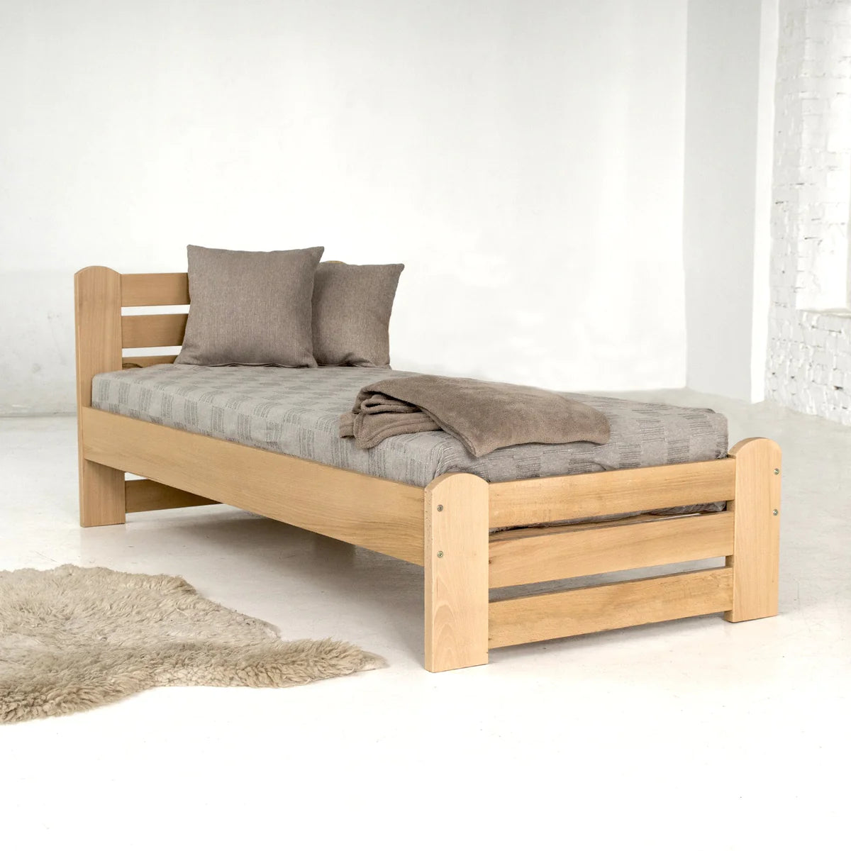 ΜΑΣΙΦ ΚΡΕΒΑΤΙ ΜΟΝΟ ΟΞΙΑΣ