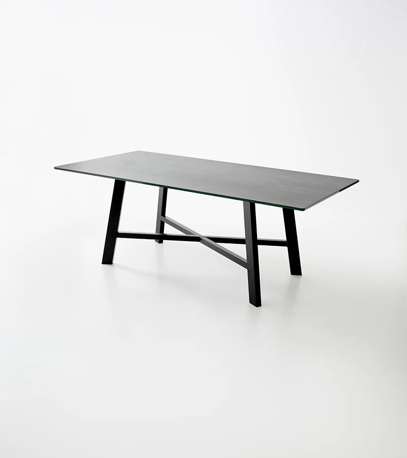 THOR Pointhouse / Τραπέζι Τραπεζαρίας