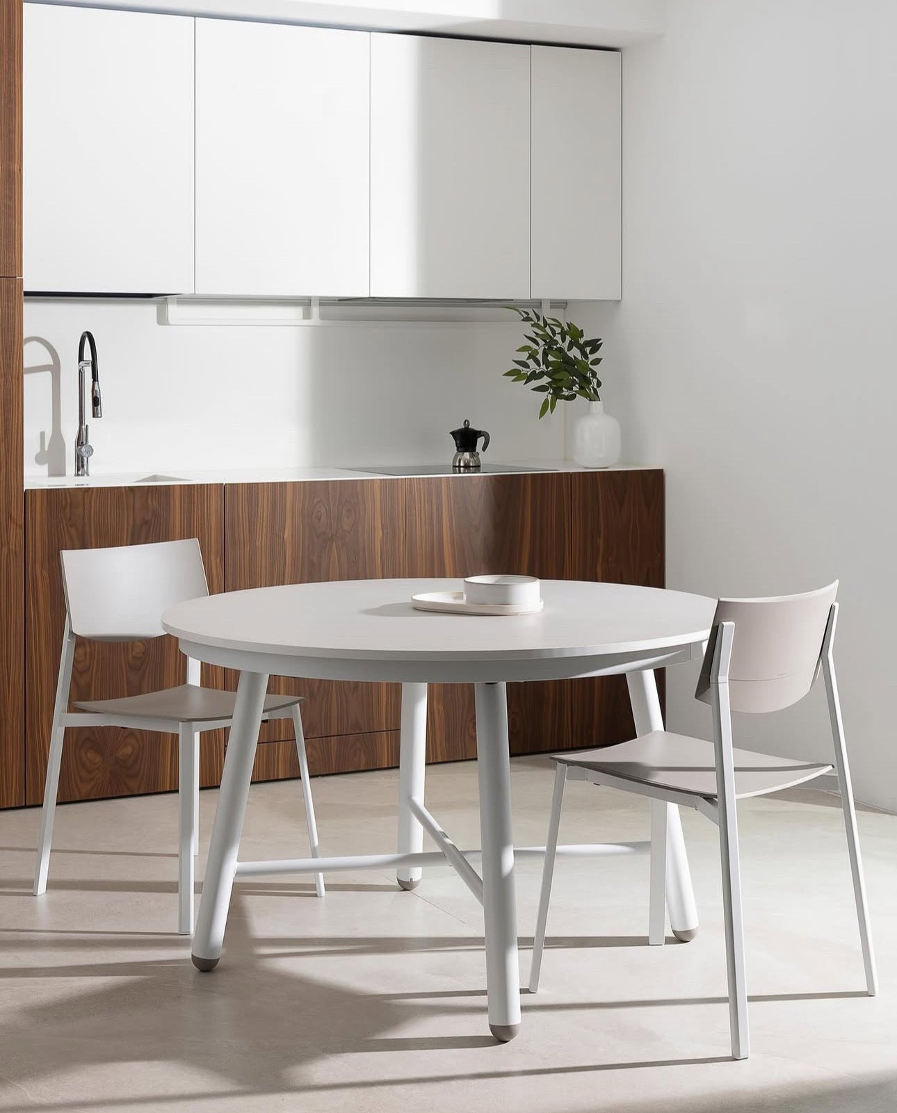 Τραπέζι ροτόντα Pointhouse