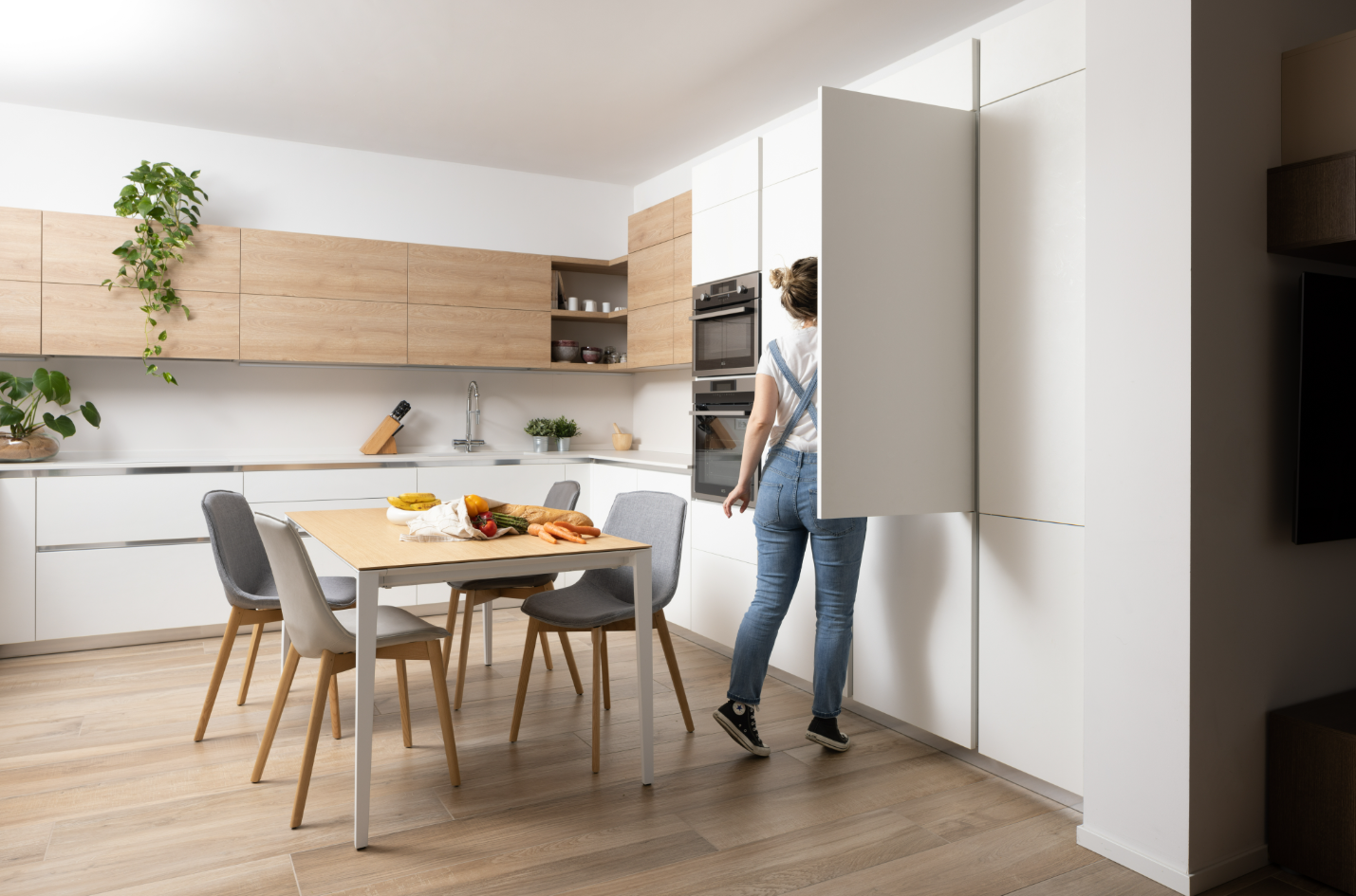 Επεκτεινόμενο τραπέζι Fusion Pointhouse