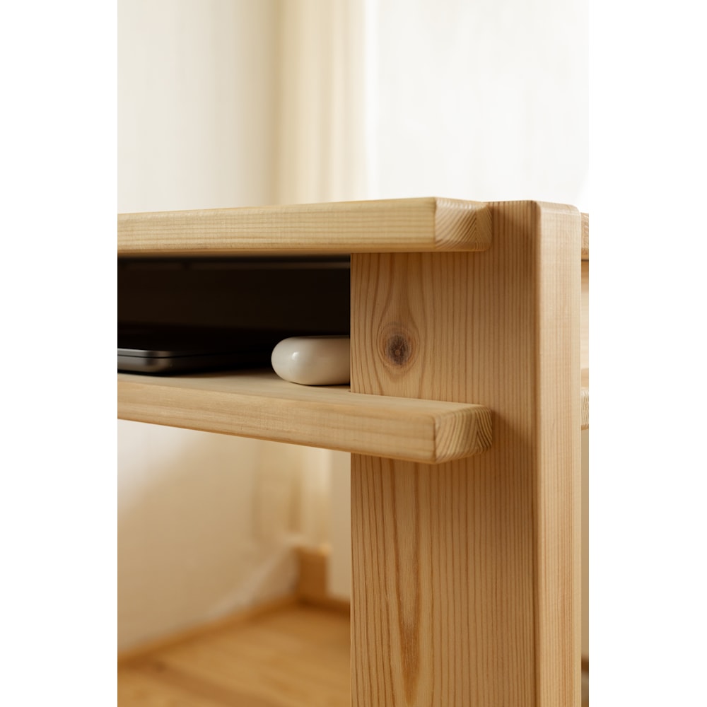 Tuck / Ξύλινο Τραπέζι Karup Design