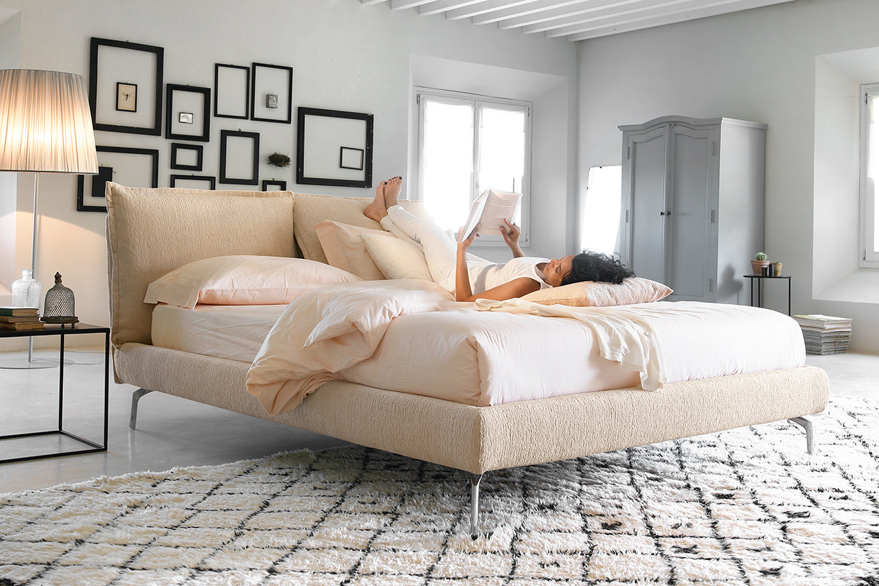 ντυμένο κρεβάτι 