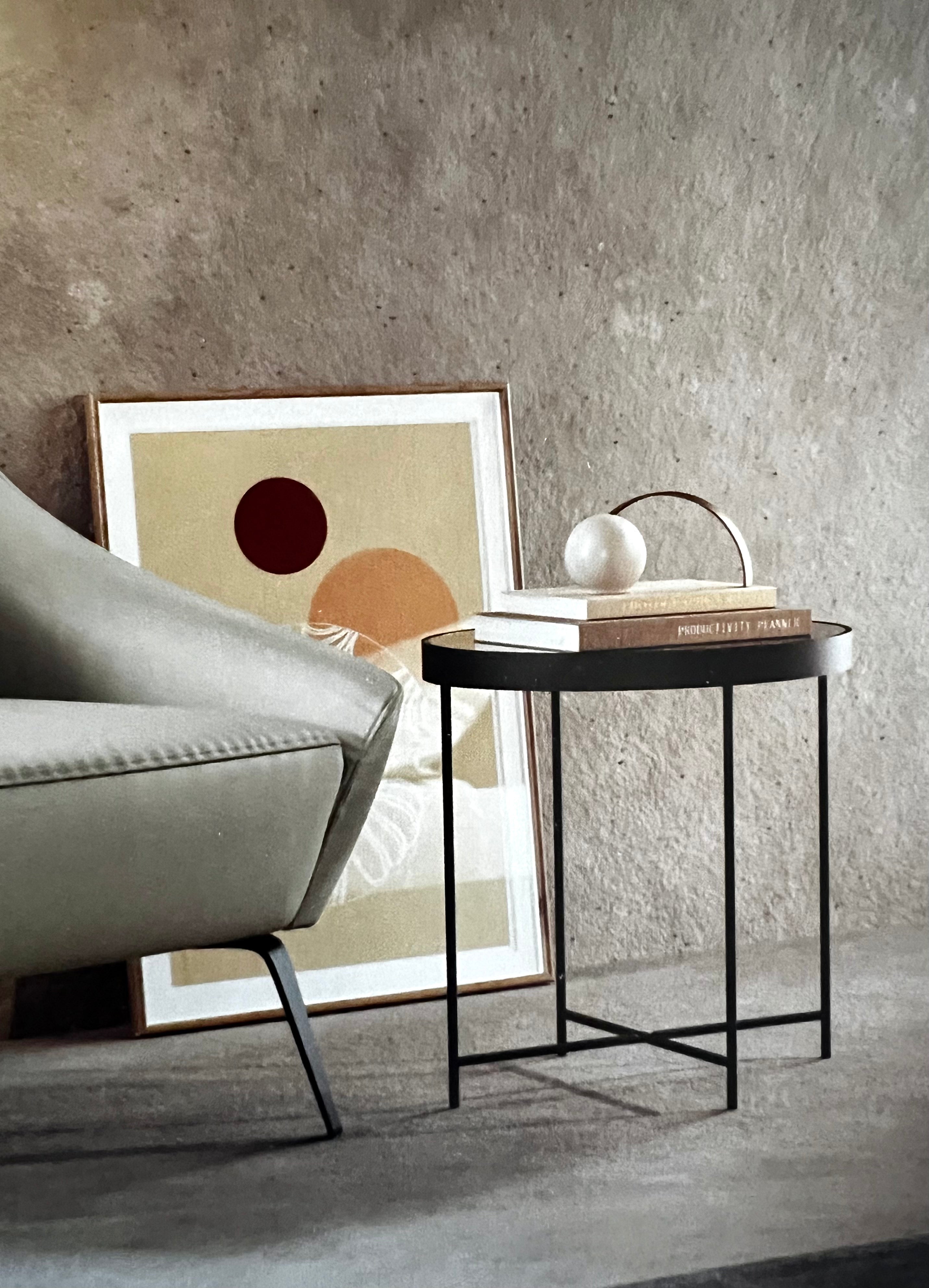 ΤΡΑΠΕΖΑΚΙ ΣΑΛΟΝΙΟΥ ΓΥΑΛΙ-ΜΕΤΑΛΛΟ ΜΑΥΡΟ