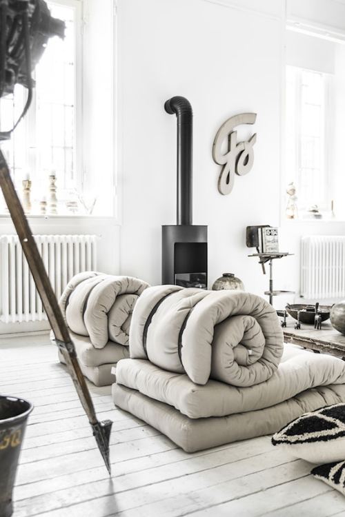 Πολυθρόνα-κρεβάτι Karup Design buckle up