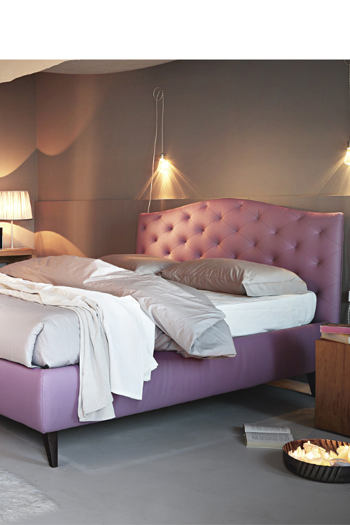 Ιταλικό ντυμένο κρεβάτι καπιτονέ