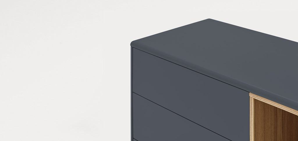 Ξύλινη συρταριέρα